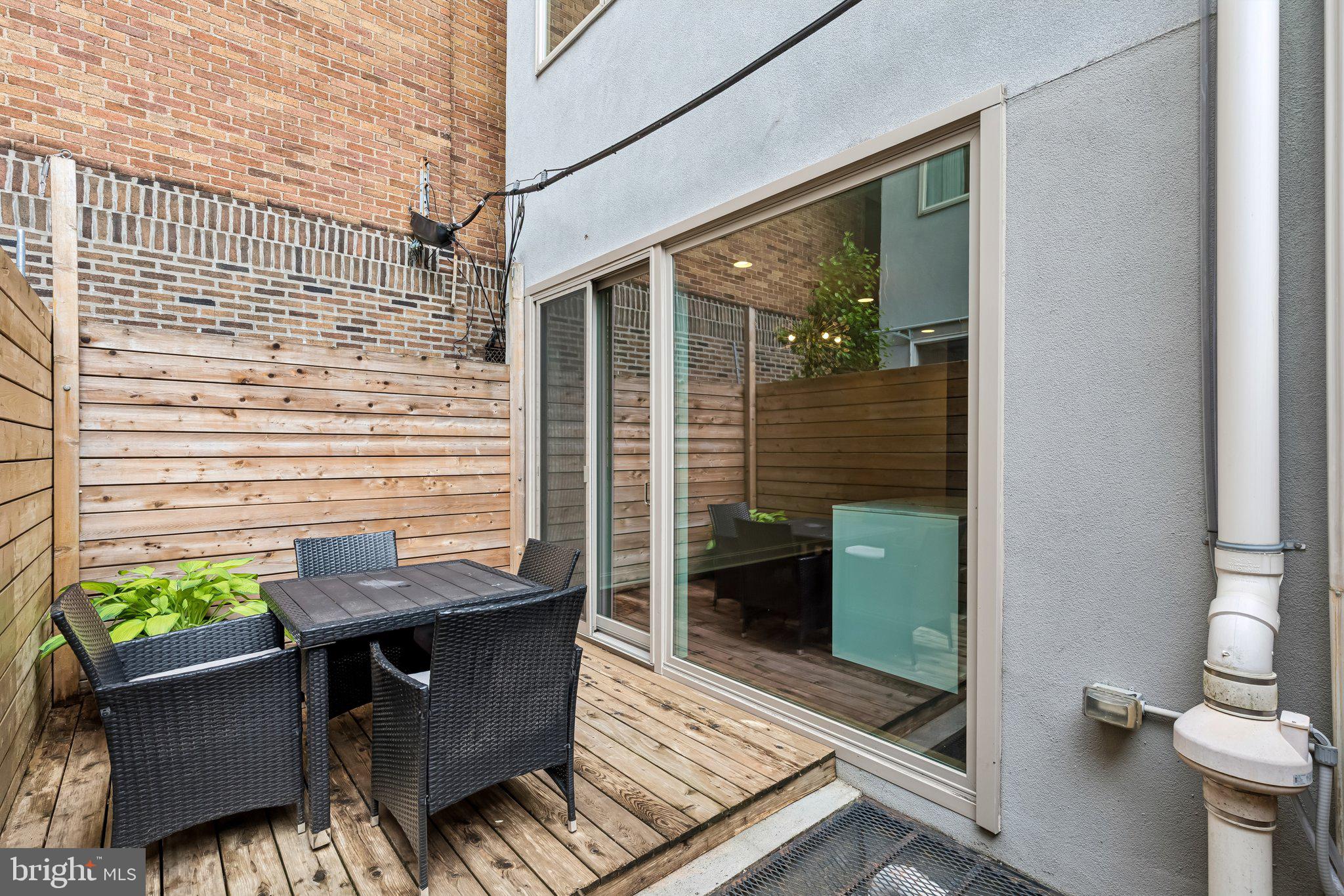 GRADUATE HOSPITAL - Residential
