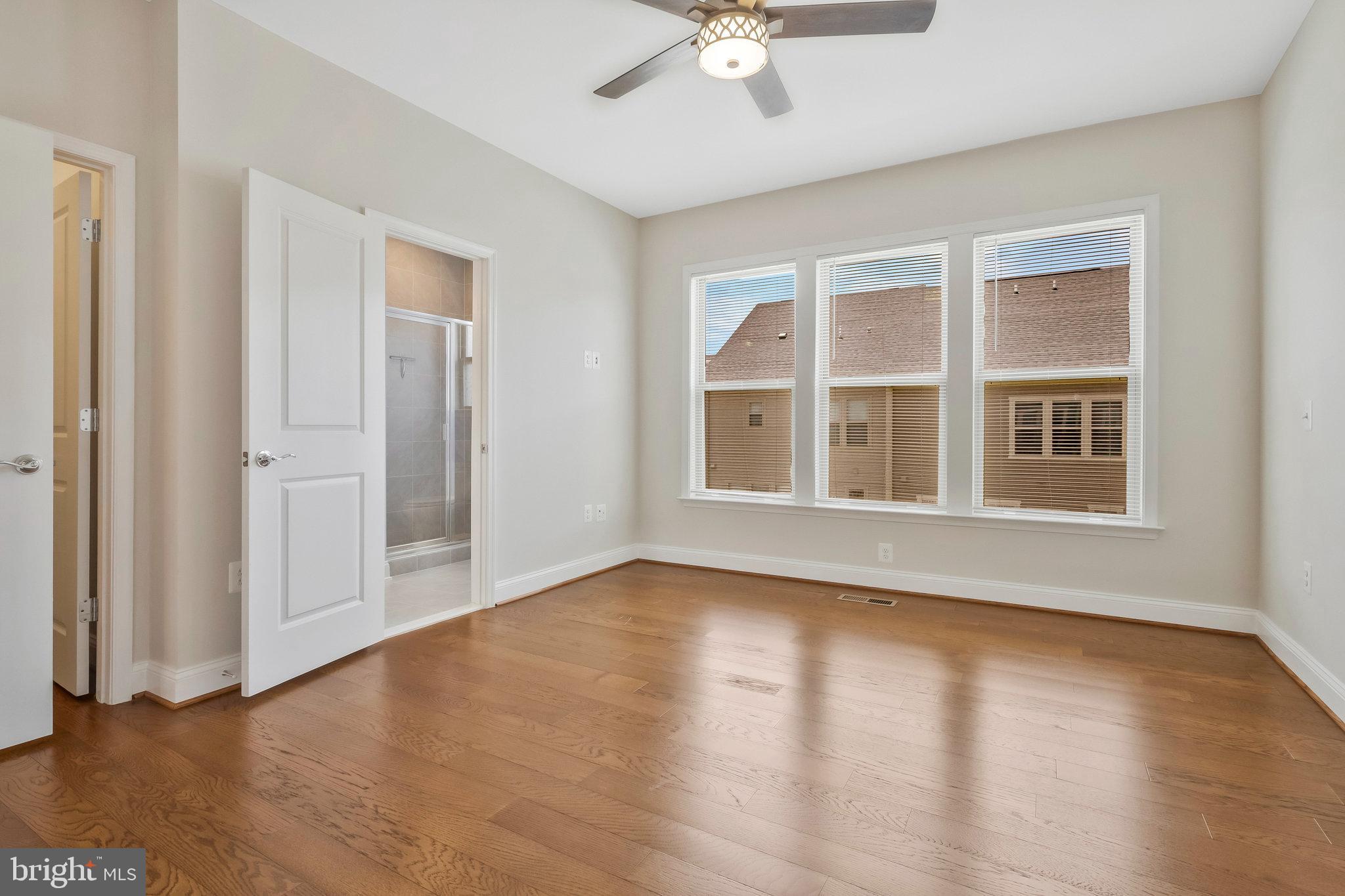 POTOMAC SHORES - Residential