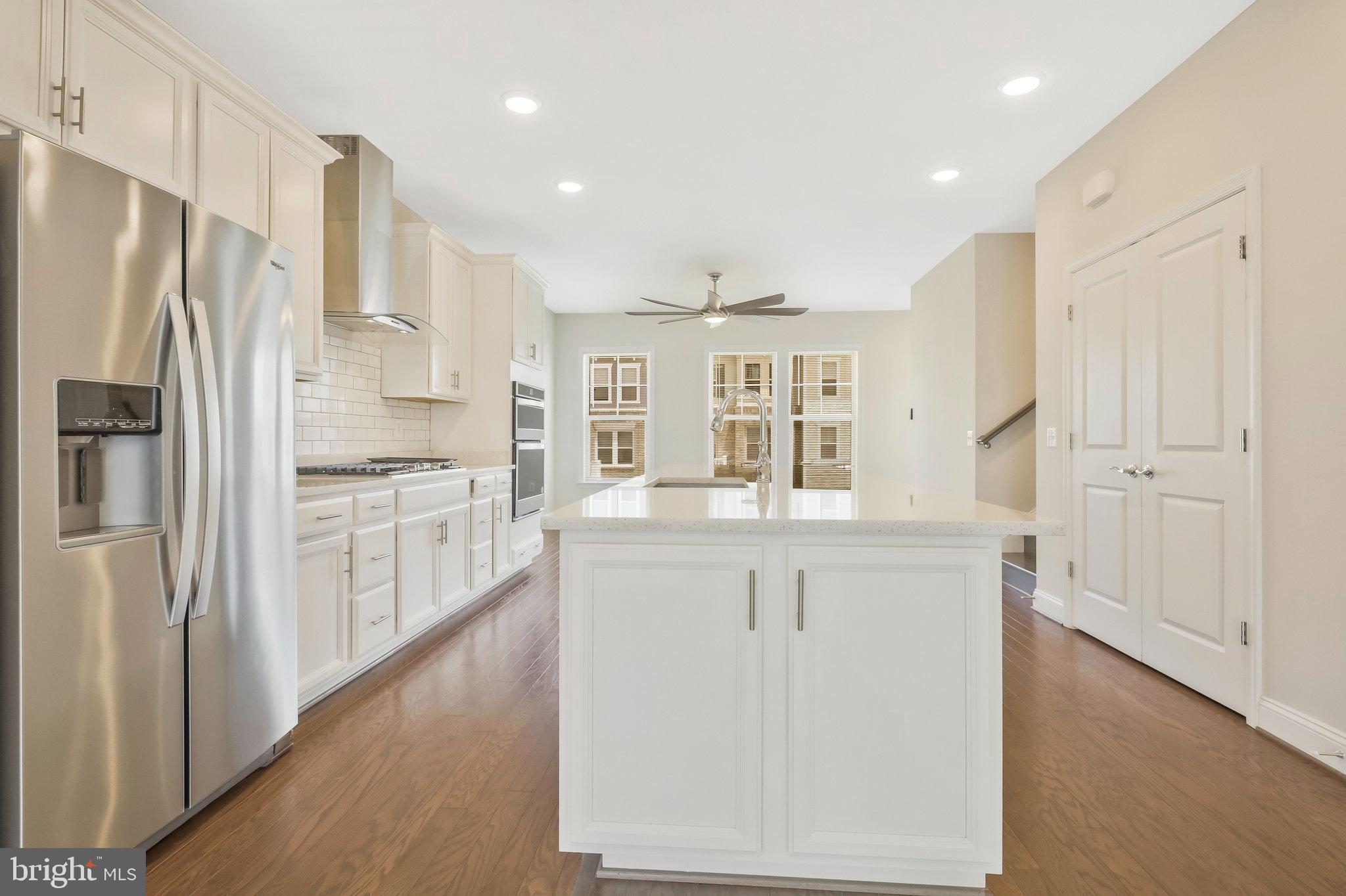 POTOMAC SHORES - Residential