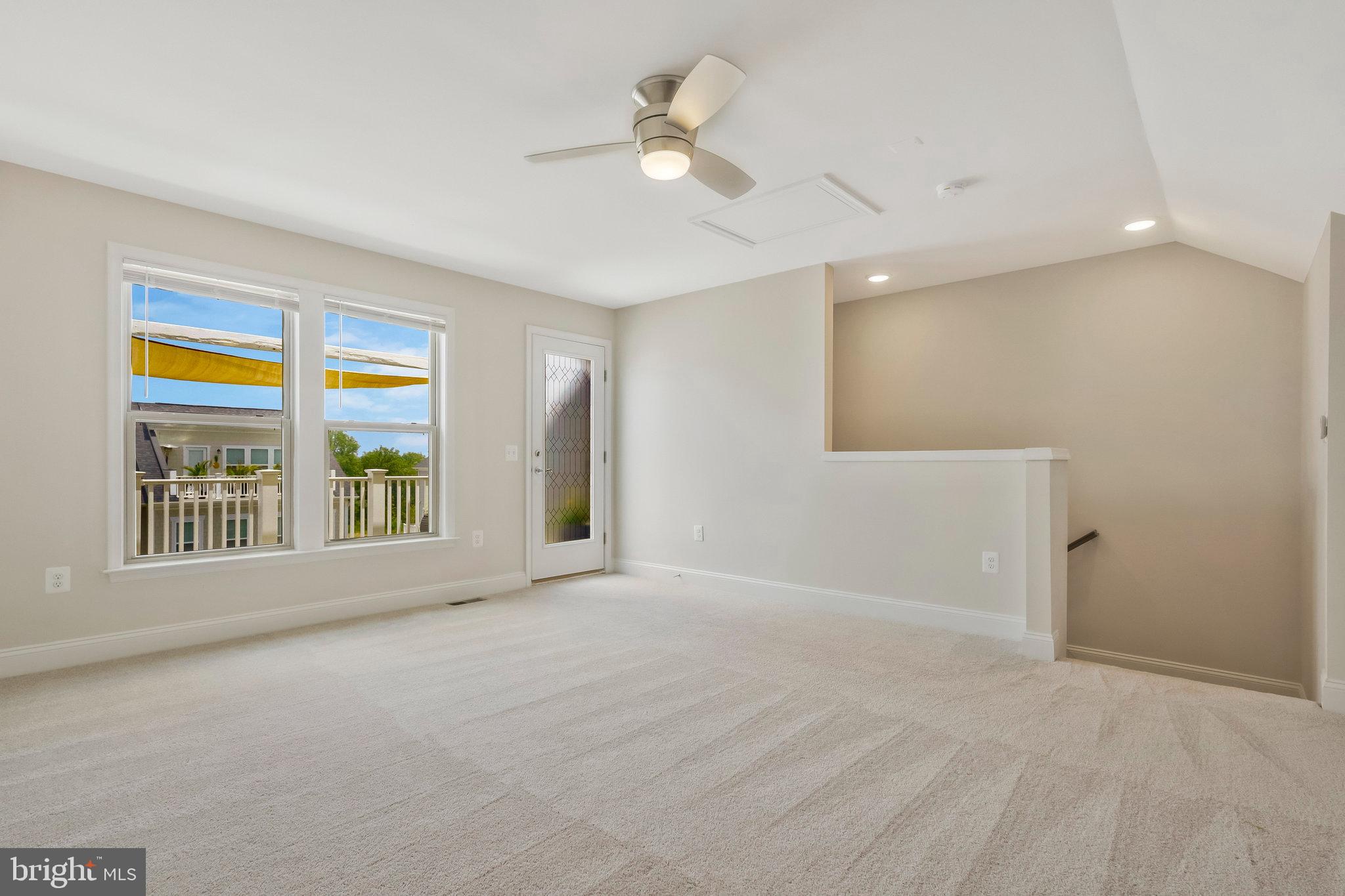 POTOMAC SHORES - Residential