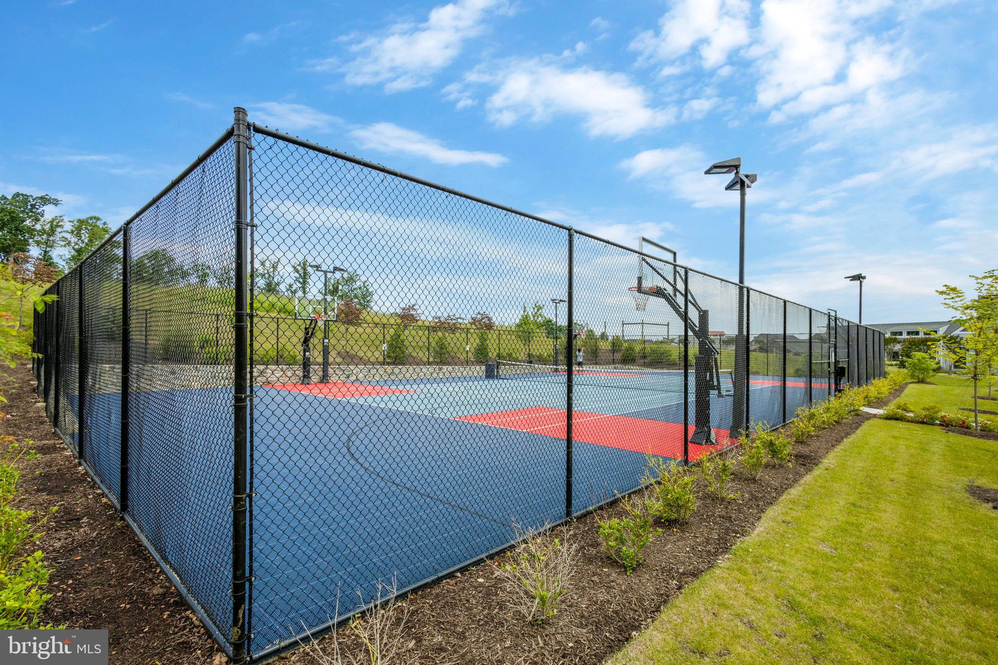 POTOMAC SHORES - Residential