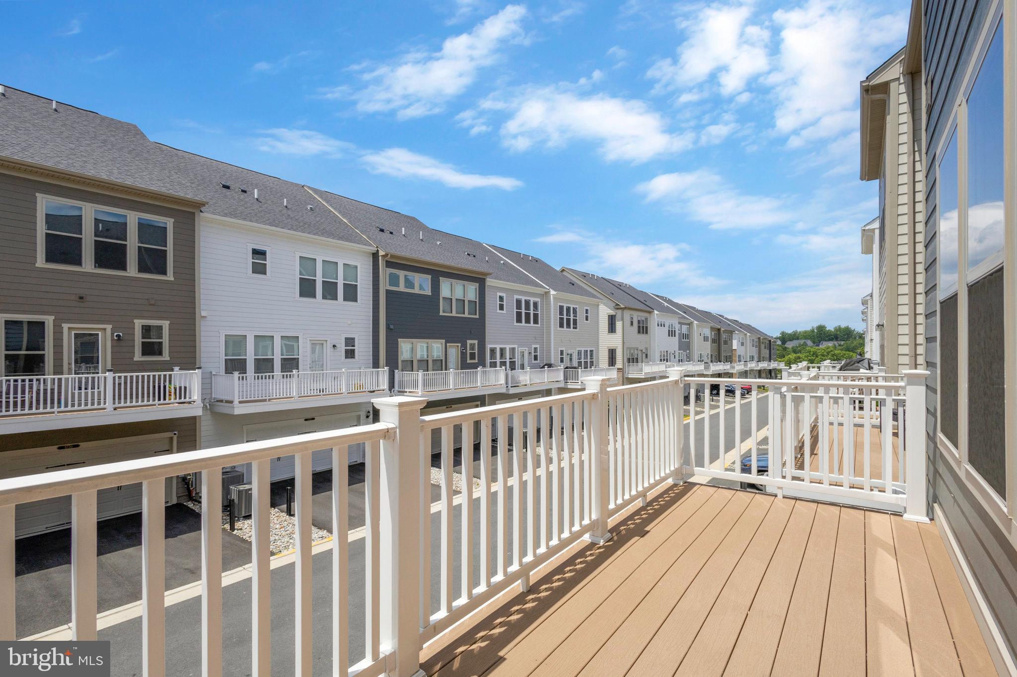 POTOMAC SHORES - Residential