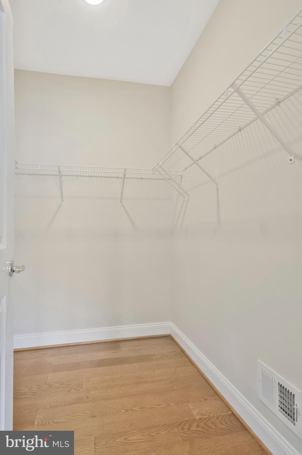 POTOMAC SHORES - Residential