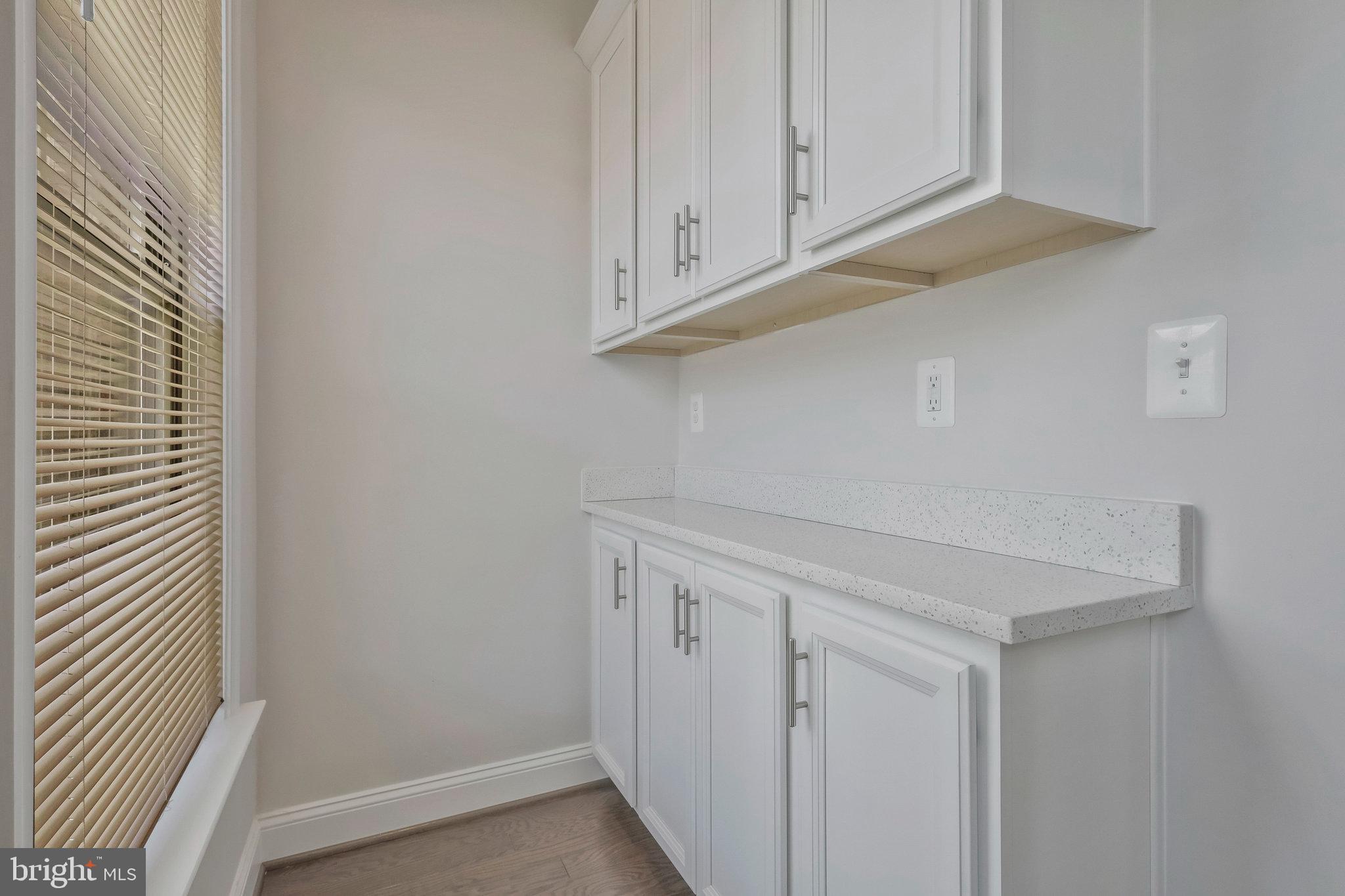 POTOMAC SHORES - Residential