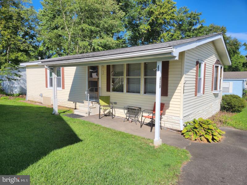 Well maintained 2 bed 2 bath near Doylestown. As you walk in the front door you will be greeted with a large open concept living space with beautiful laminate flooring and vaulted ceilings. Nice sized redone kitchen leads to the laundry area and back door. The master is a good size with large closets and a full bath. A full hall bath, large linen closet and second bedroom with full closet complete this great home. More Schedule your showing today.