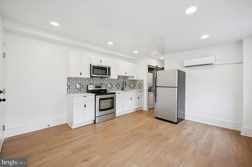 Photo of 1637 W Girard Avenue #4, PHILADELPHIA, PA 19130 (MLS # PAPH2549970)