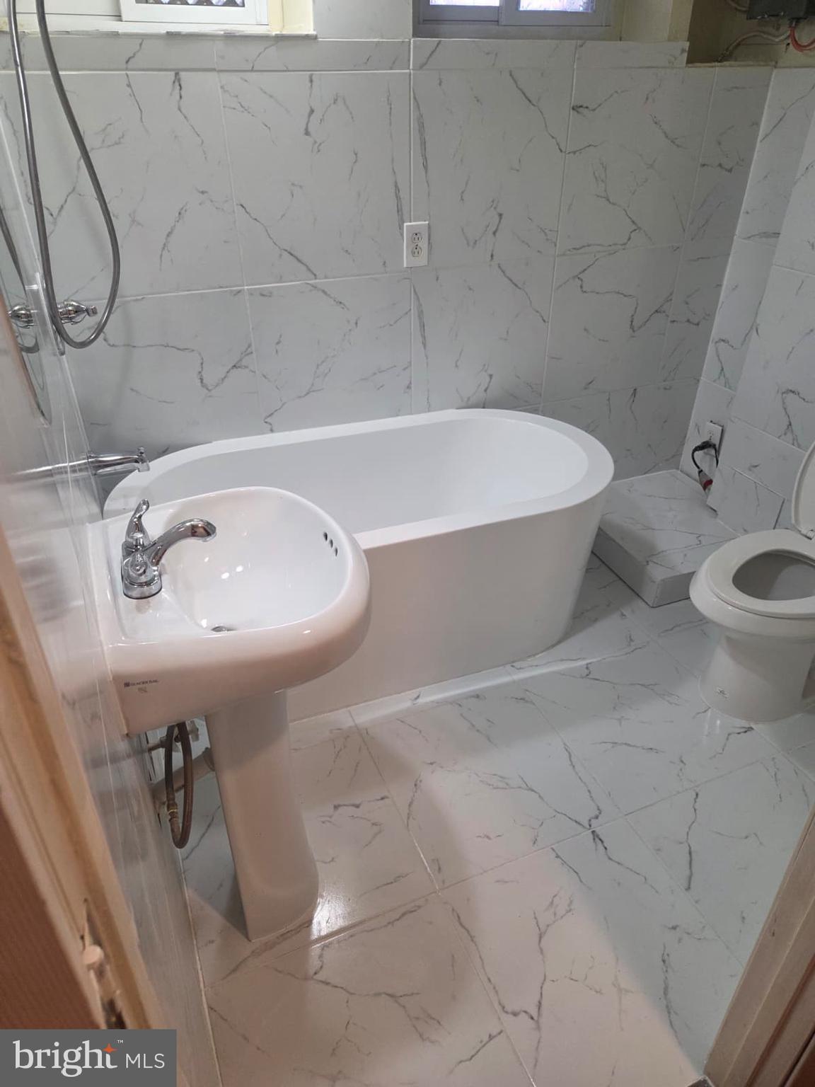 KETTERING - Residential Lease