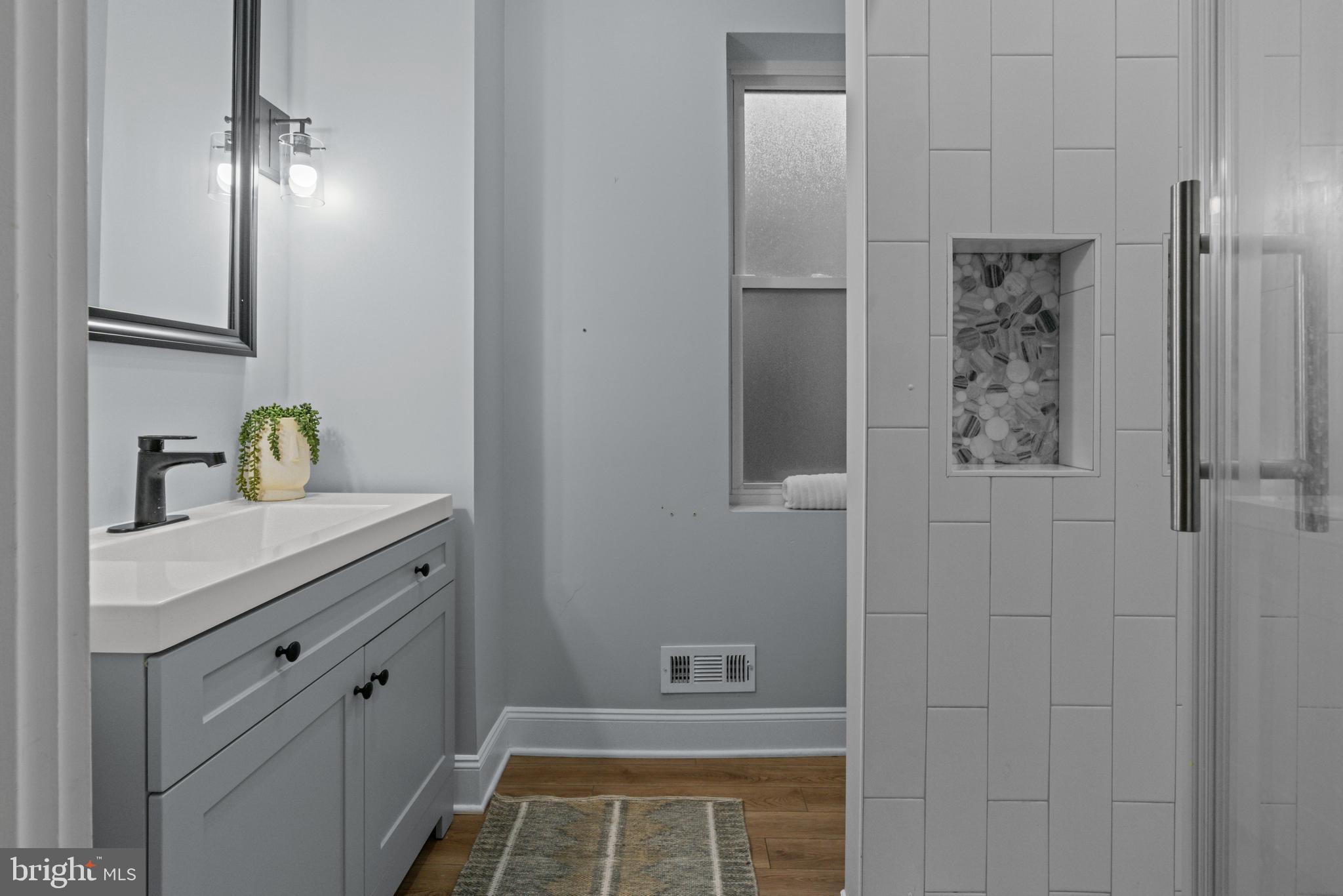 GRAYS FERRY - Residential