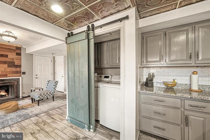 LAKE OF THE WOODS - Residential Lease