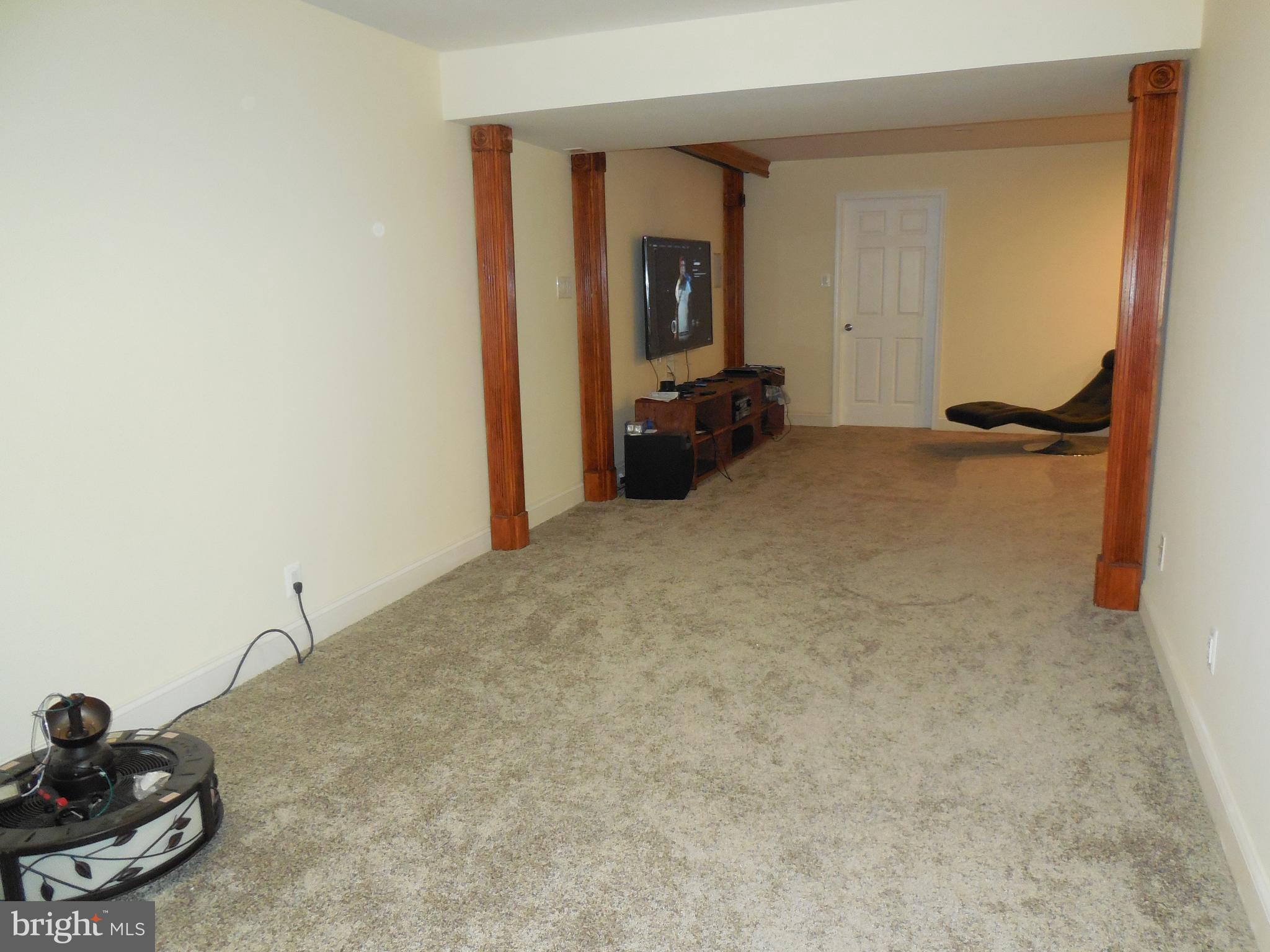 PORT POTOMAC - Residential