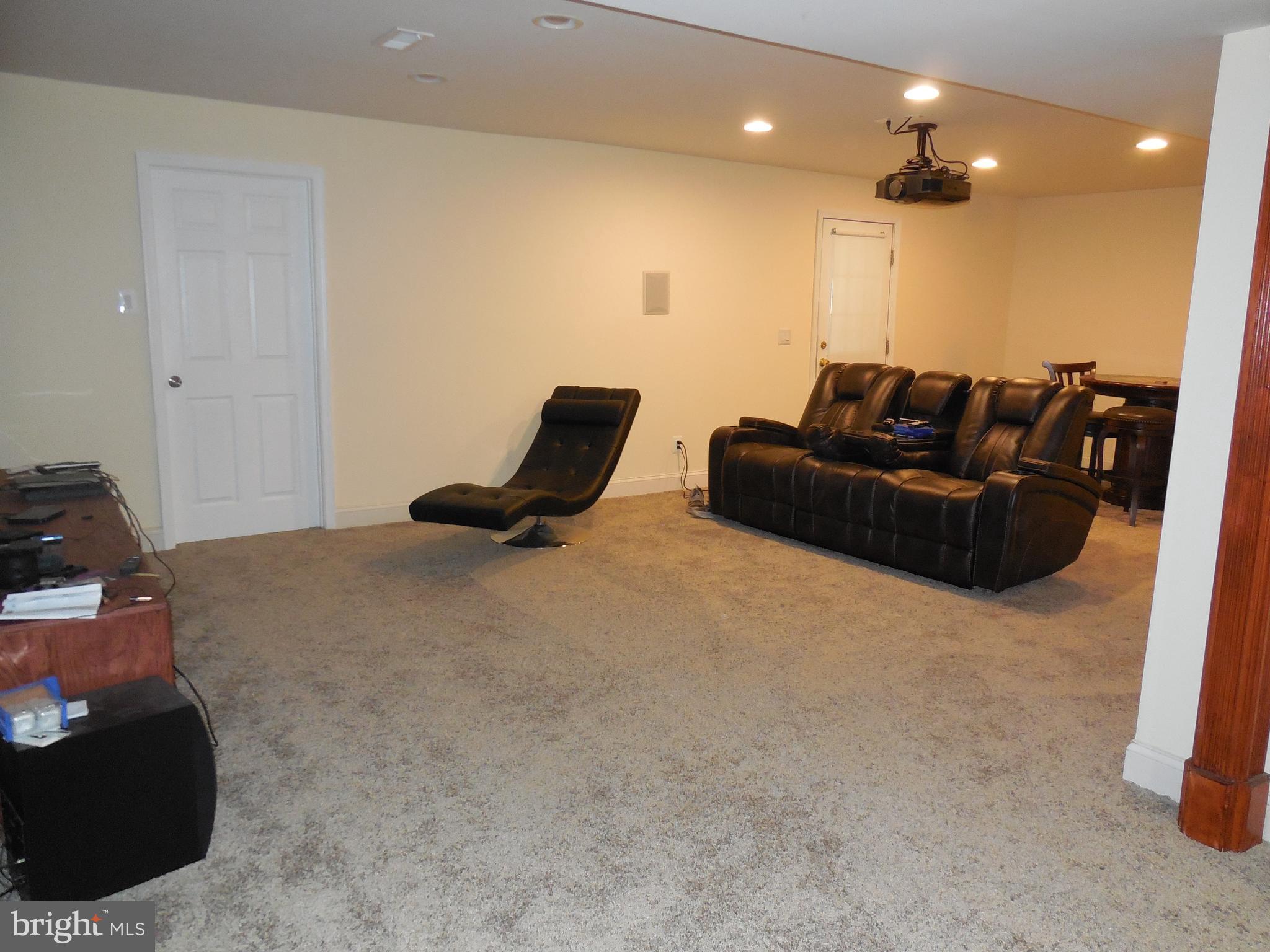 PORT POTOMAC - Residential