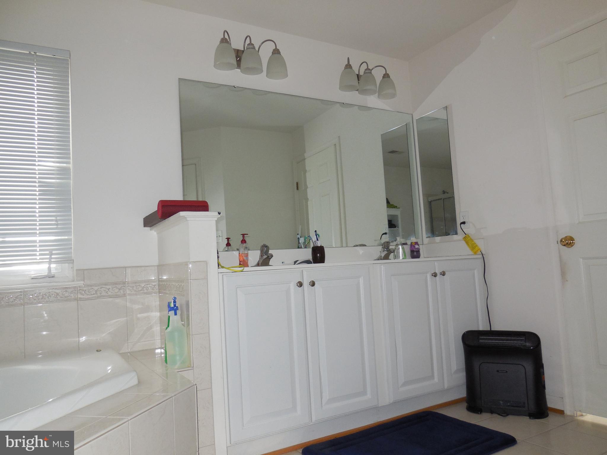 PORT POTOMAC - Residential