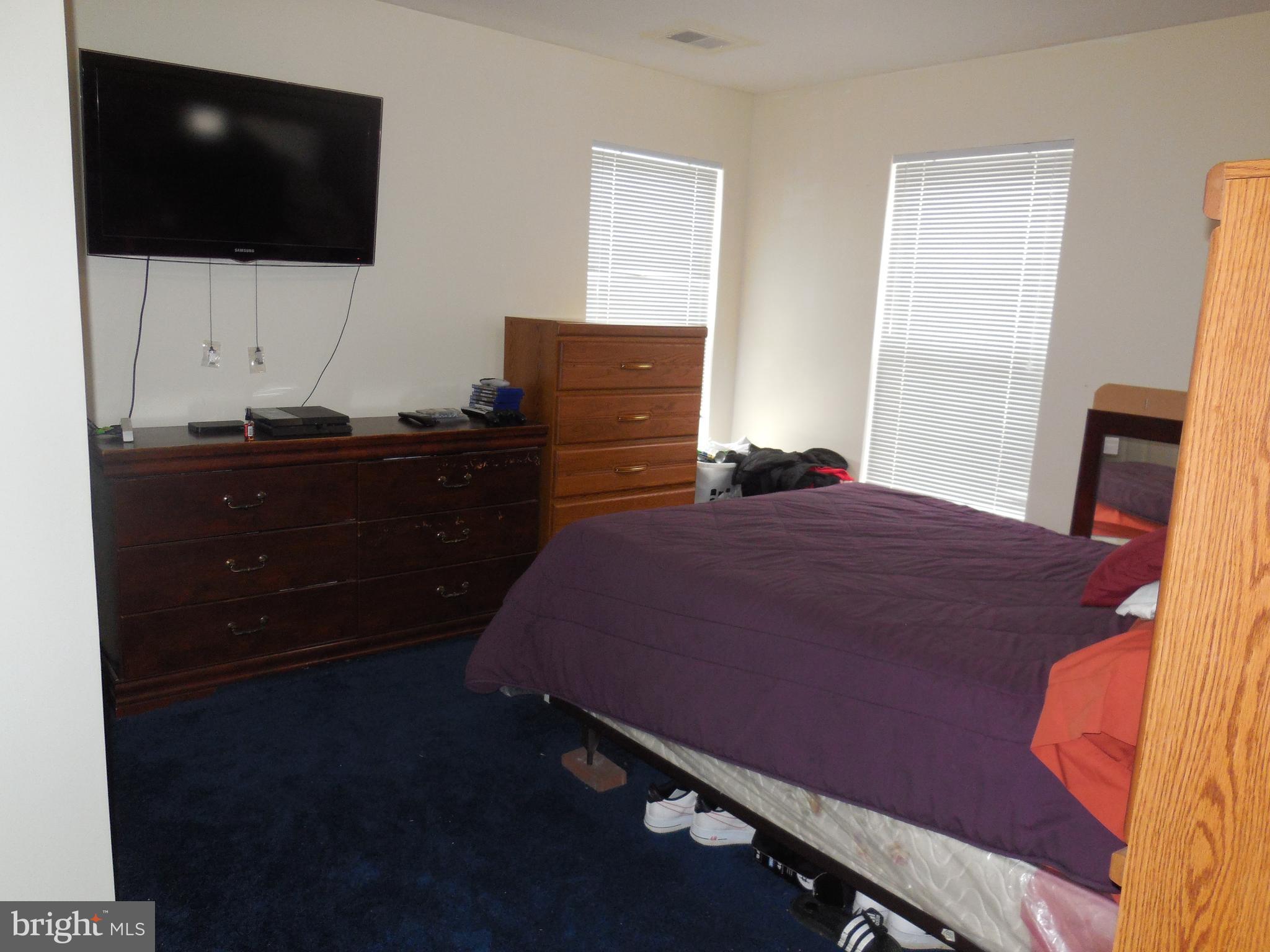 PORT POTOMAC - Residential