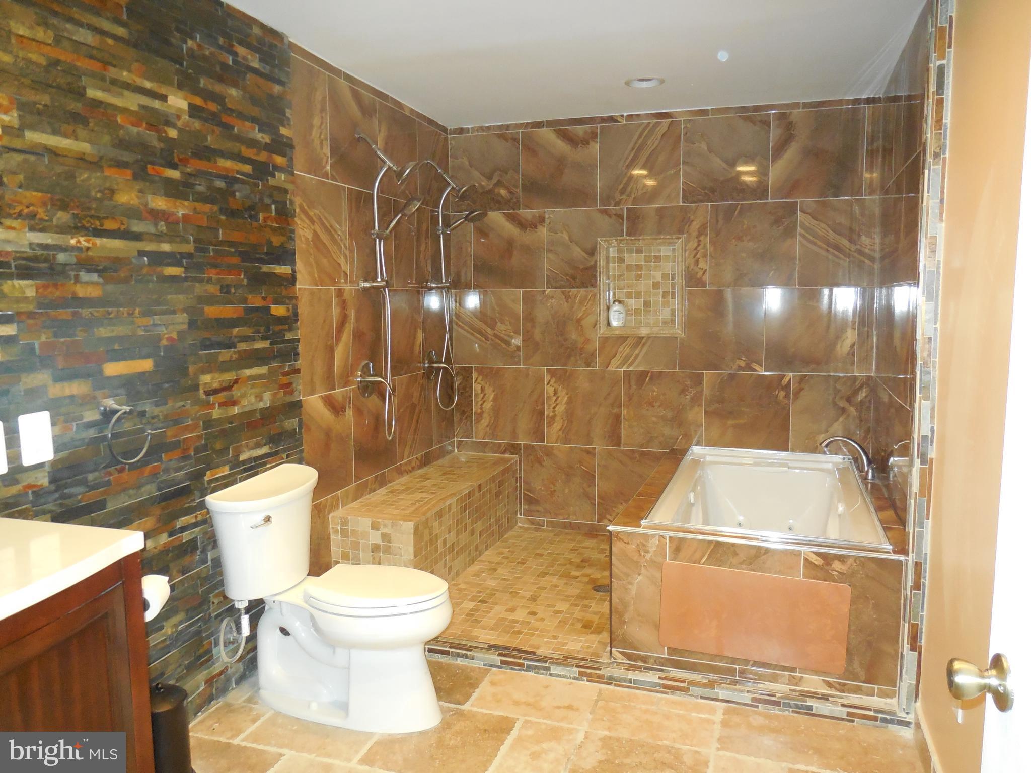 PORT POTOMAC - Residential