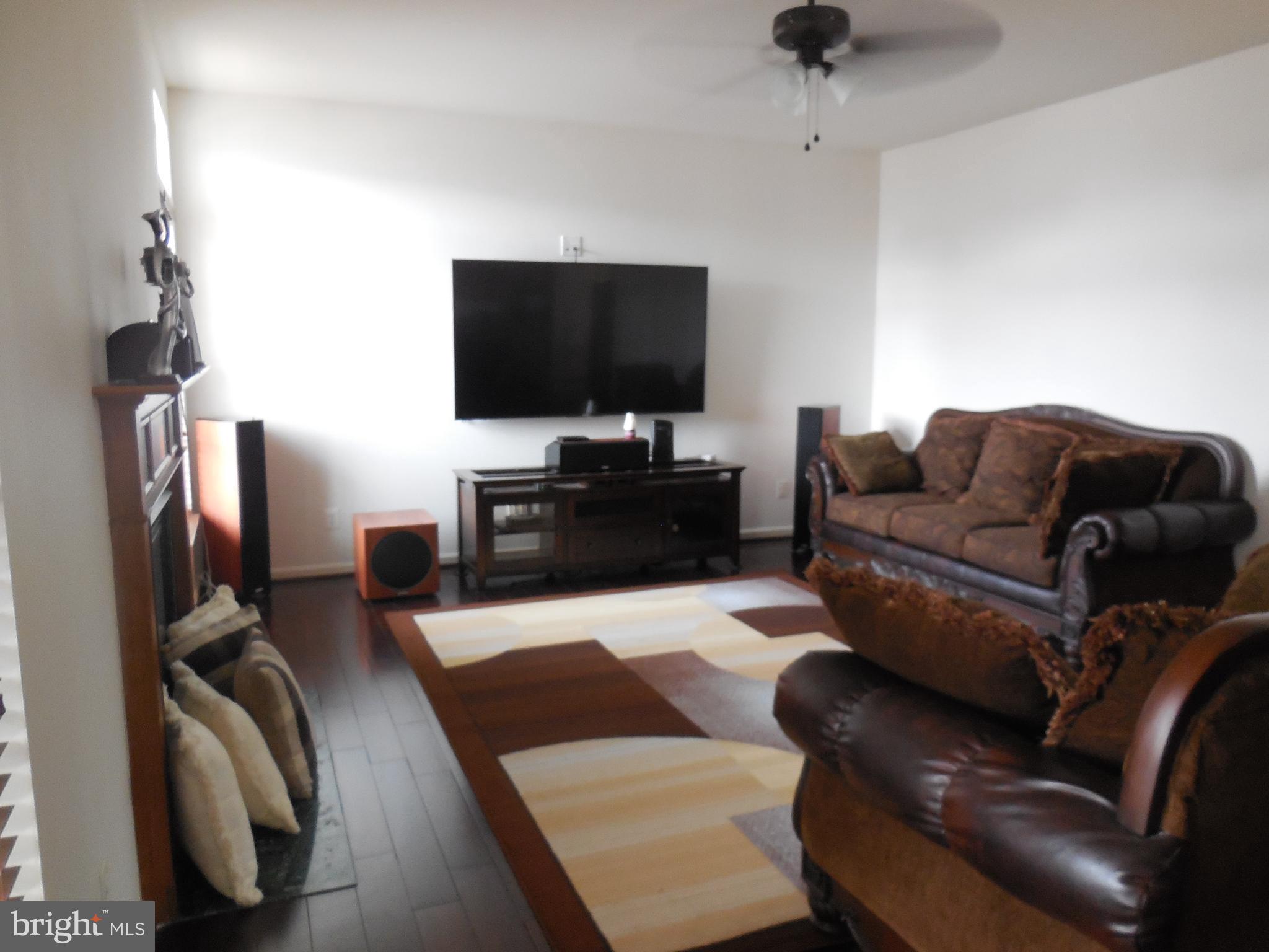 PORT POTOMAC - Residential