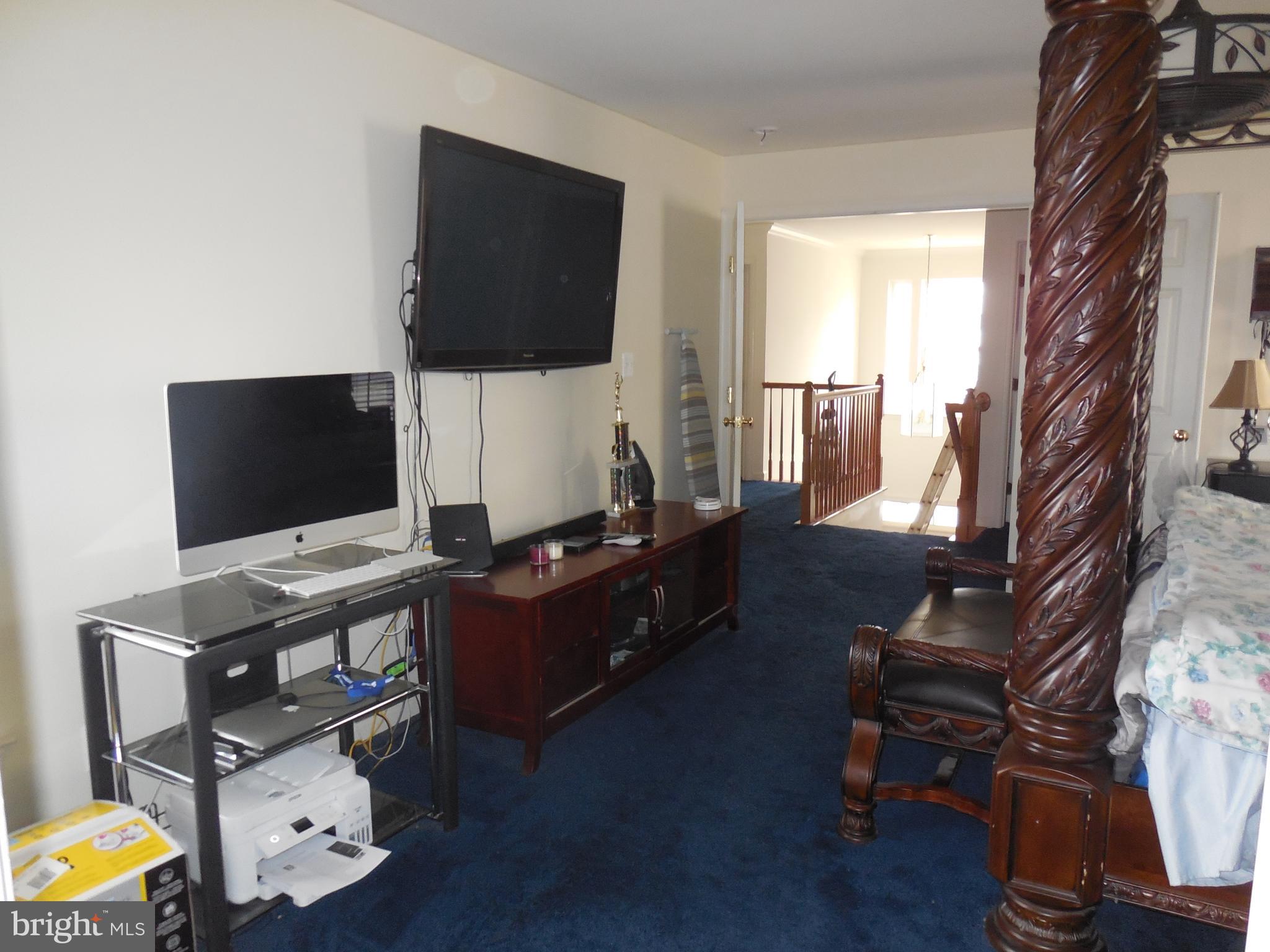 PORT POTOMAC - Residential