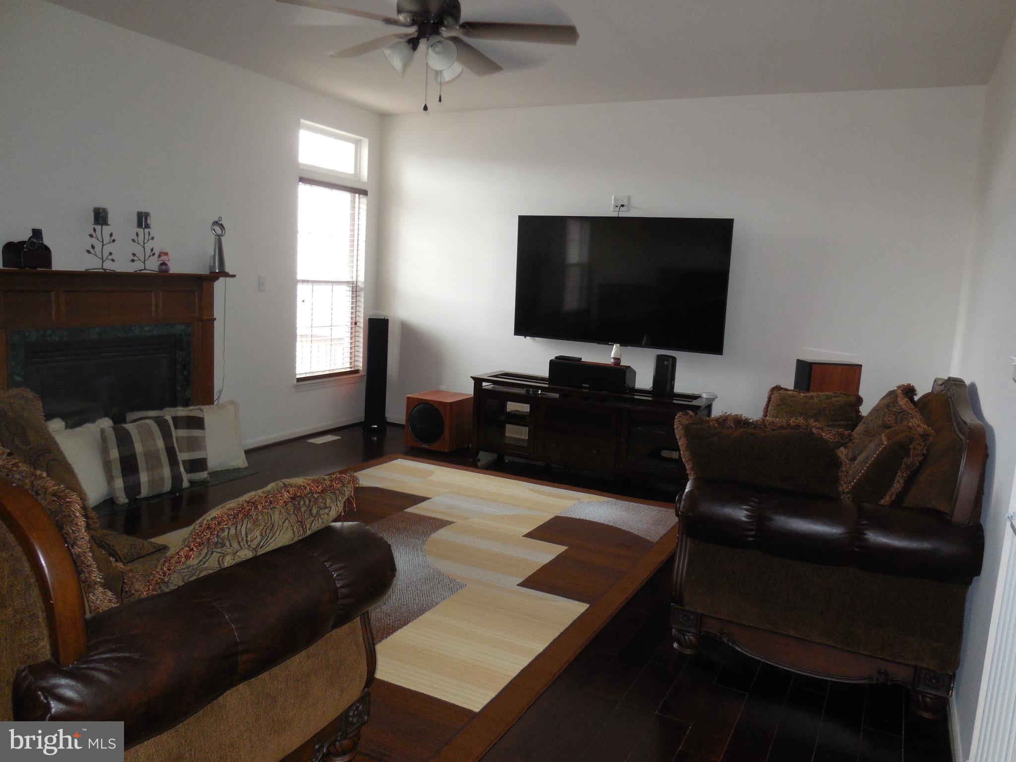 PORT POTOMAC - Residential