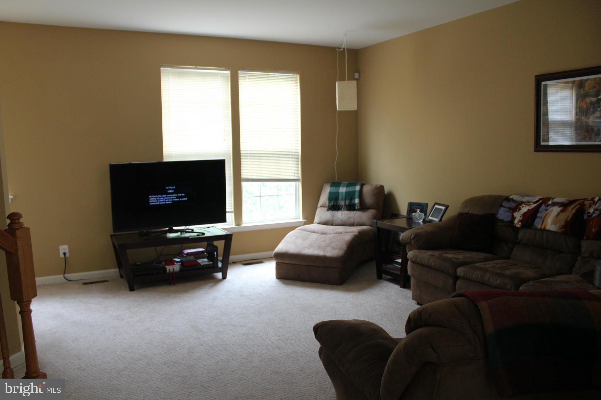 WOODBRIDGE COMMONS - Residential Lease