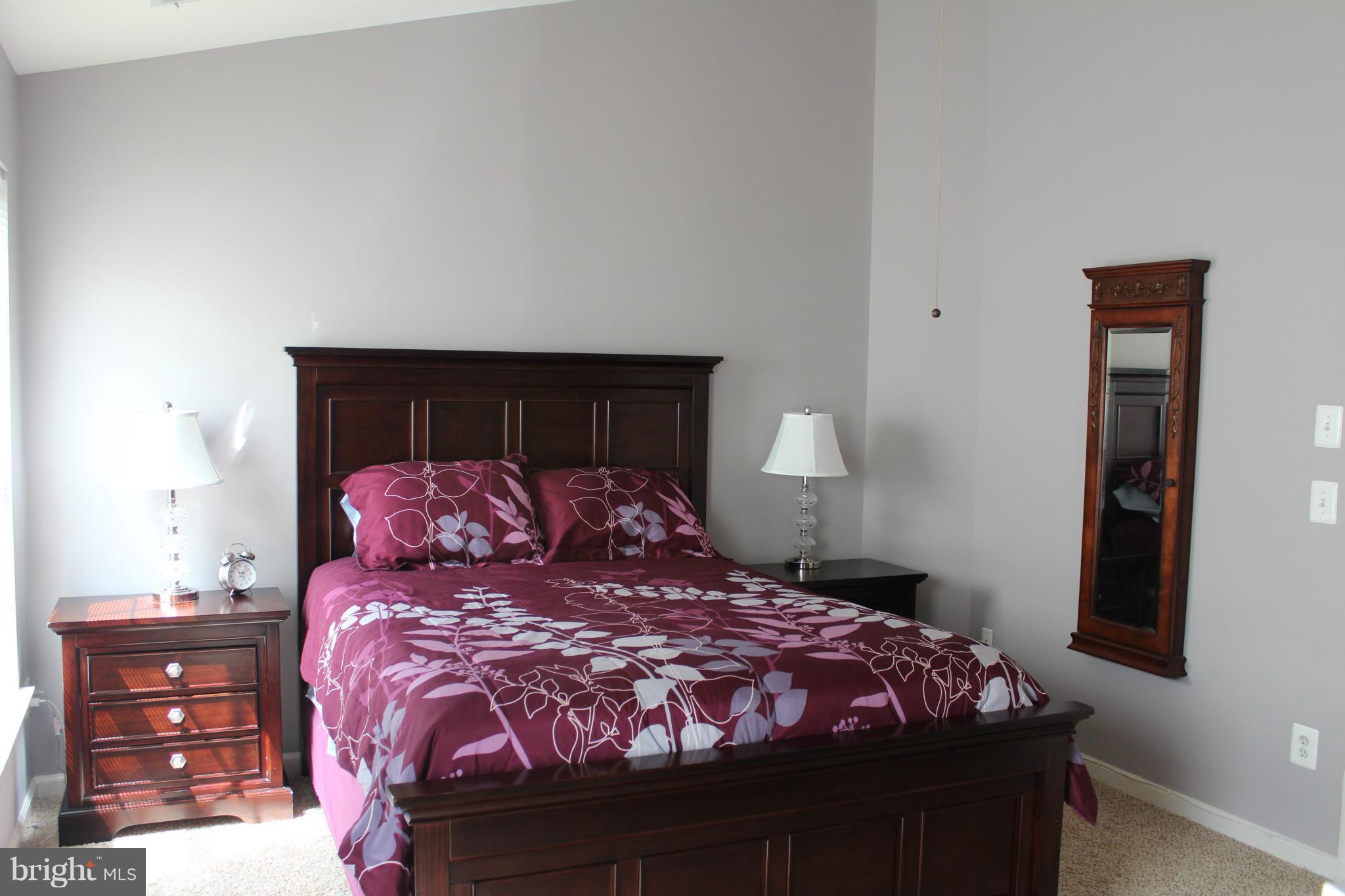 WOODBRIDGE COMMONS - Residential Lease