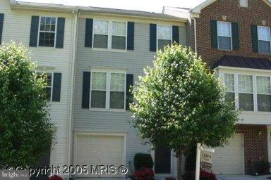 WOODBRIDGE COMMONS - Residential Lease