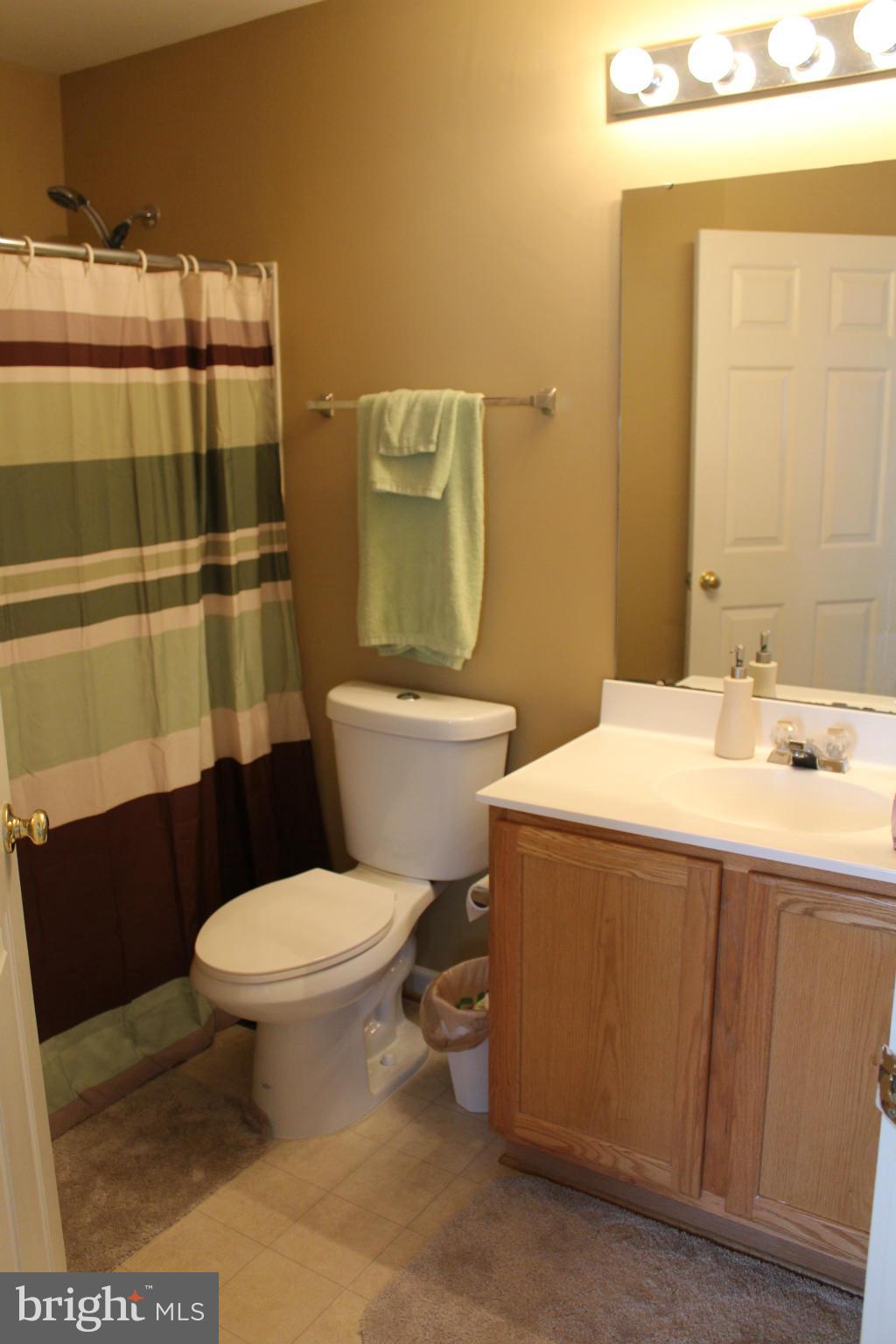 WOODBRIDGE COMMONS - Residential Lease