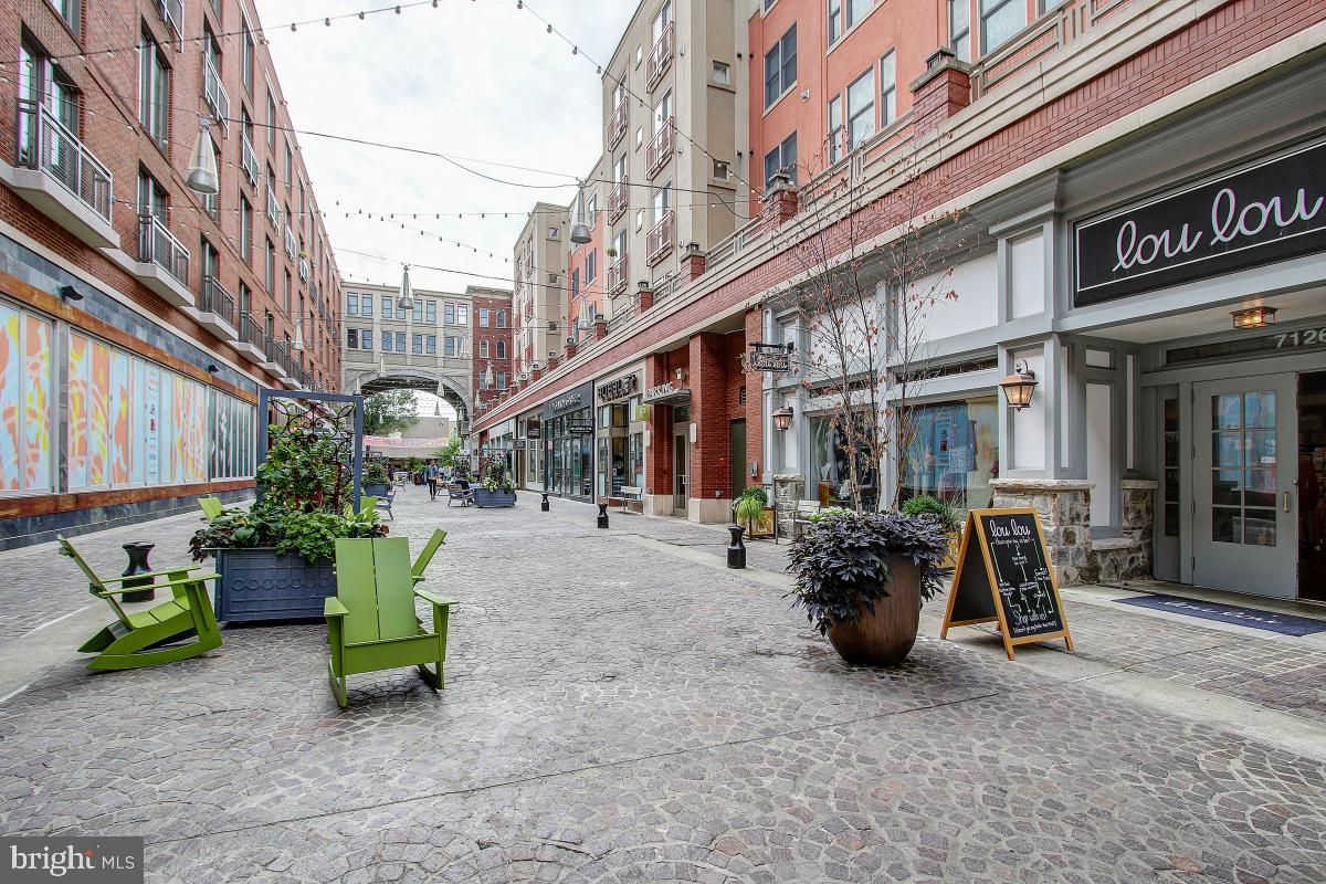 DOWNTOWN BETHESDA - Residential