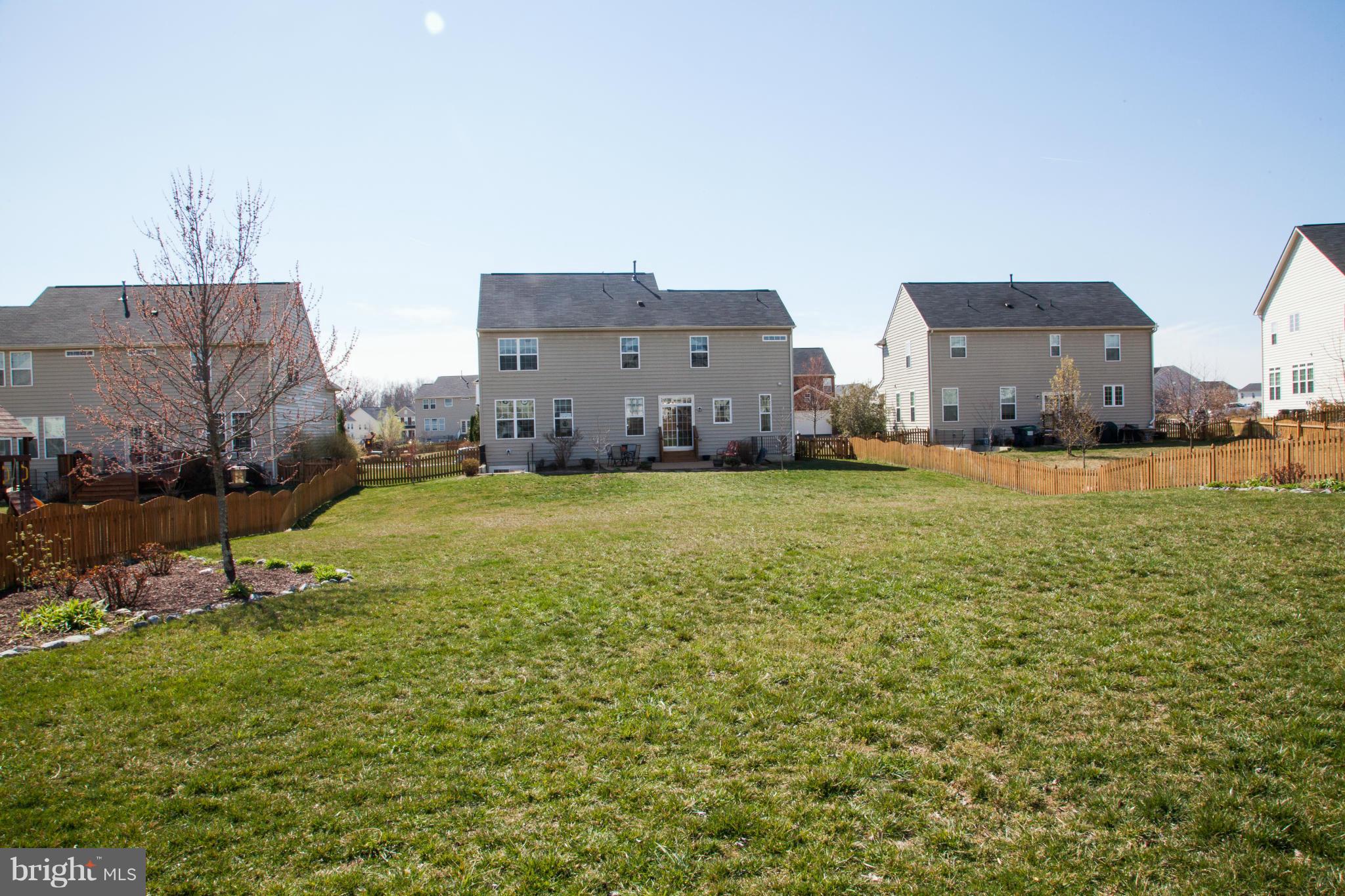 STAFFORD LAKES VILLAGE - Residential