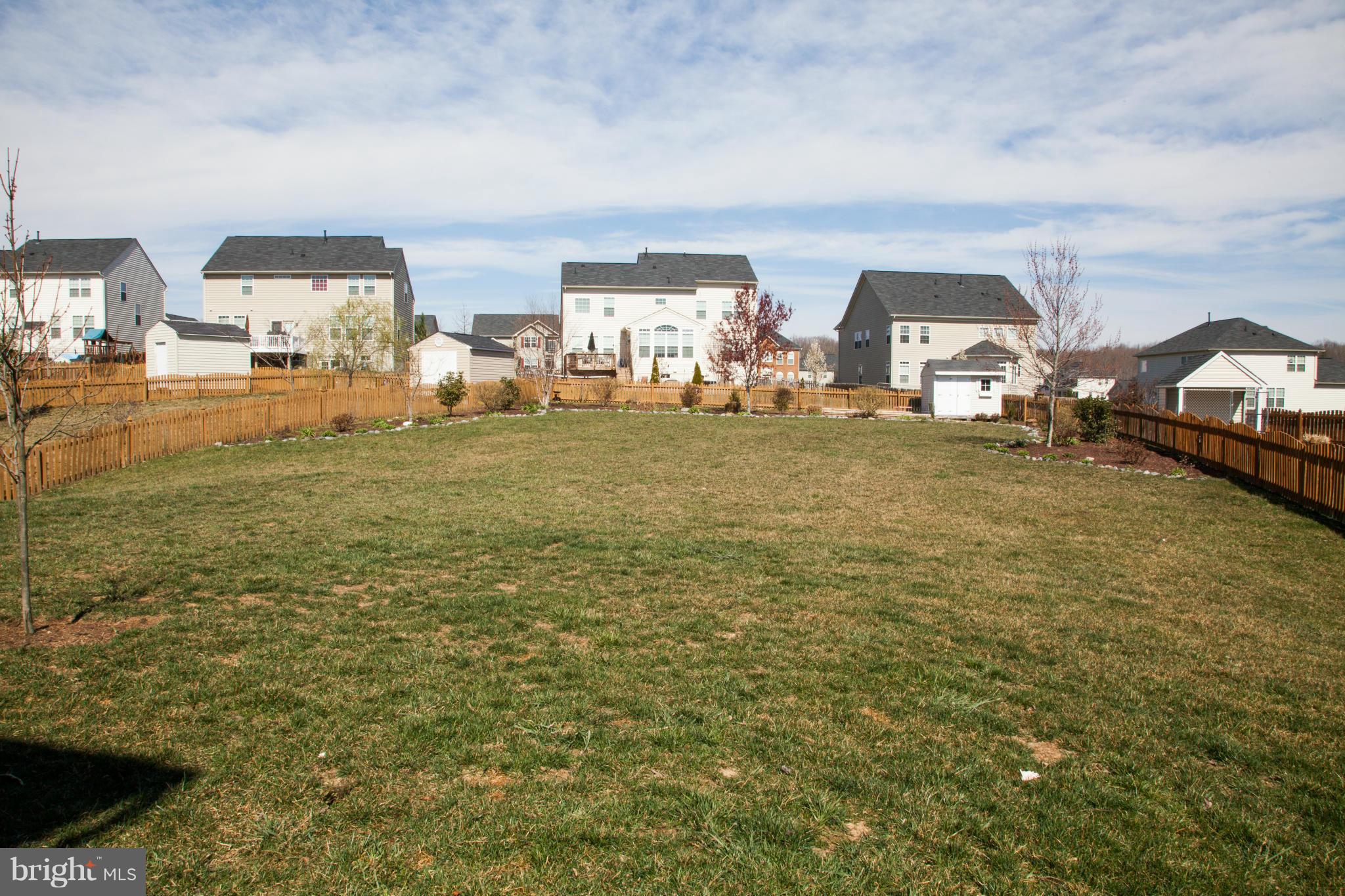 STAFFORD LAKES VILLAGE - Residential