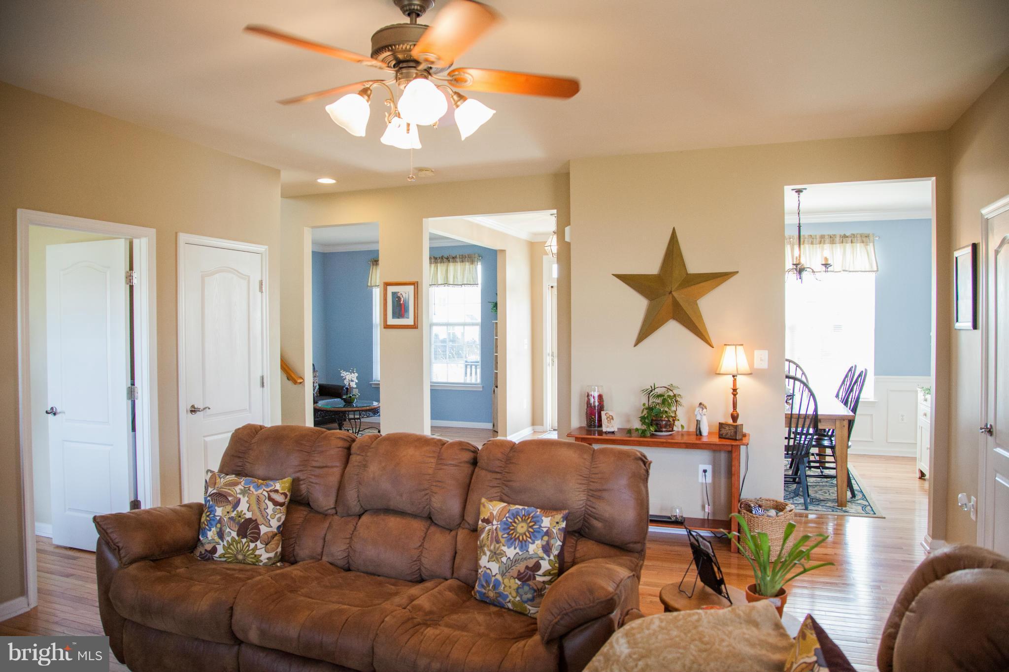 STAFFORD LAKES VILLAGE - Residential