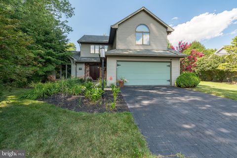Photo of 125 CLIFF AVE, LANCASTER, PA 17602 (MLS # PALA2039474)