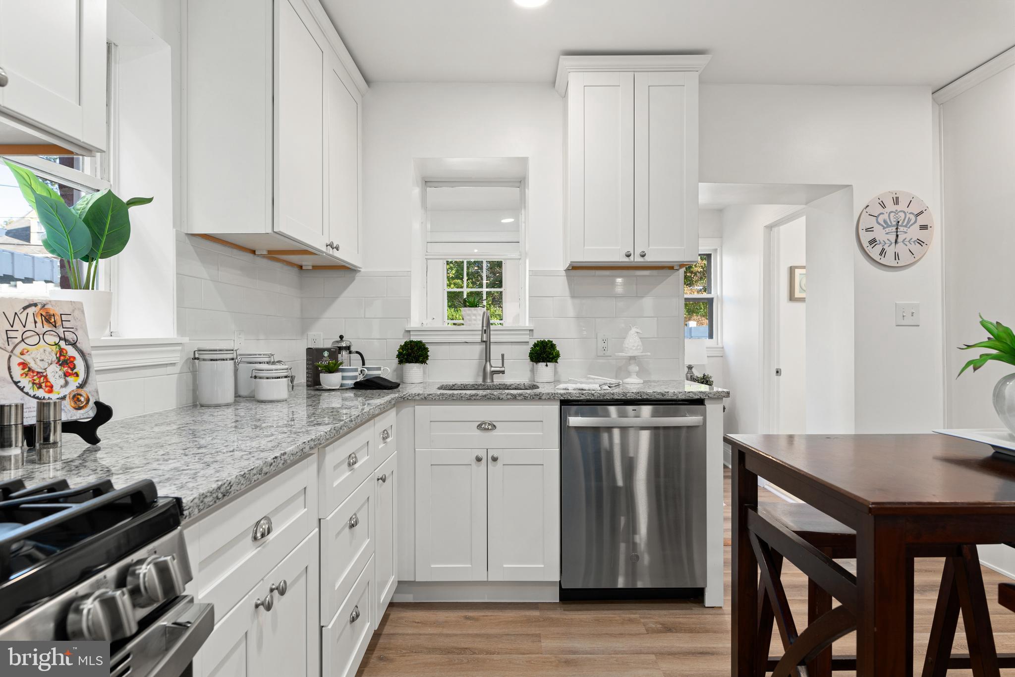 GARRETT HILL - Residential