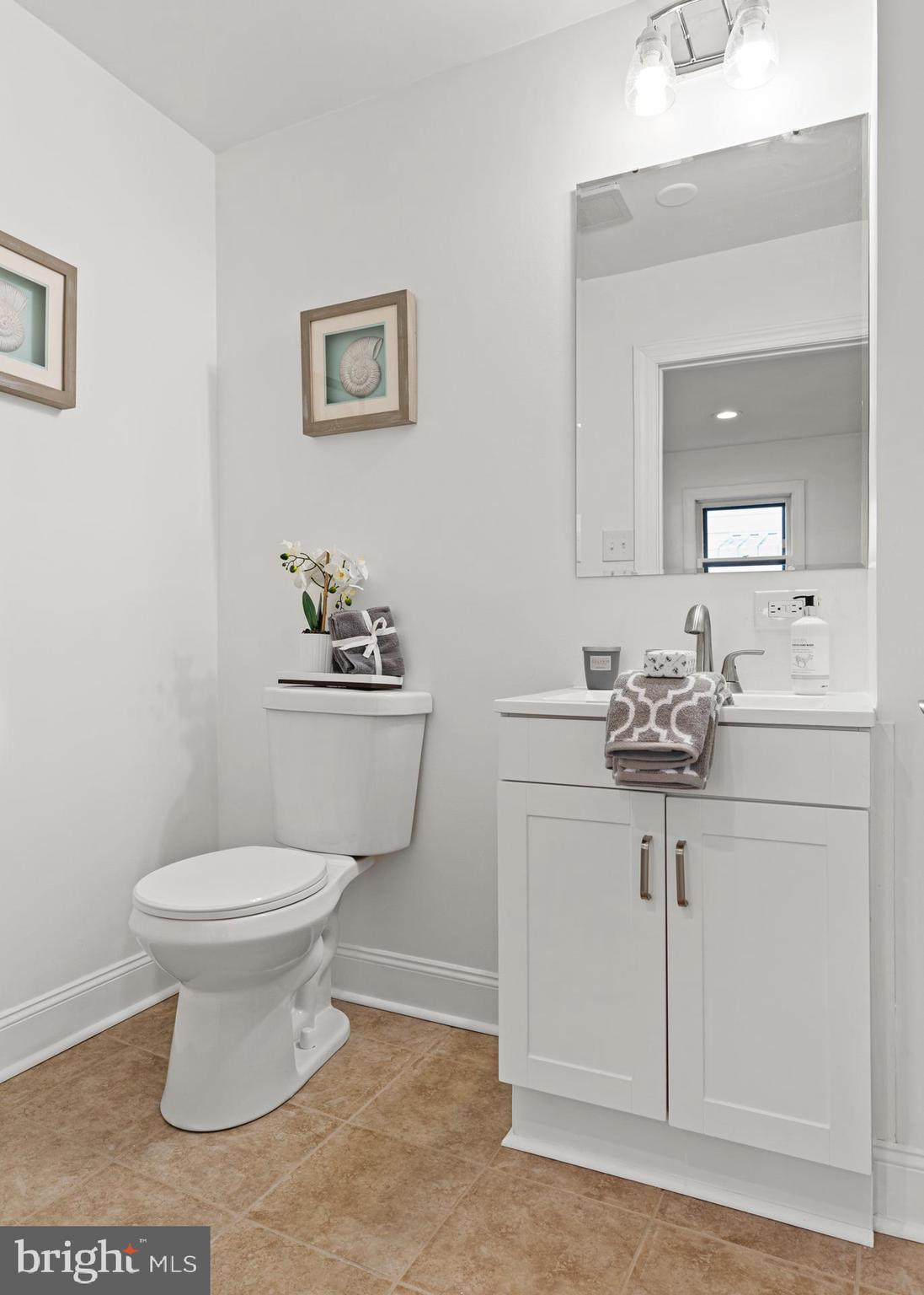 GARRETT HILL - Residential