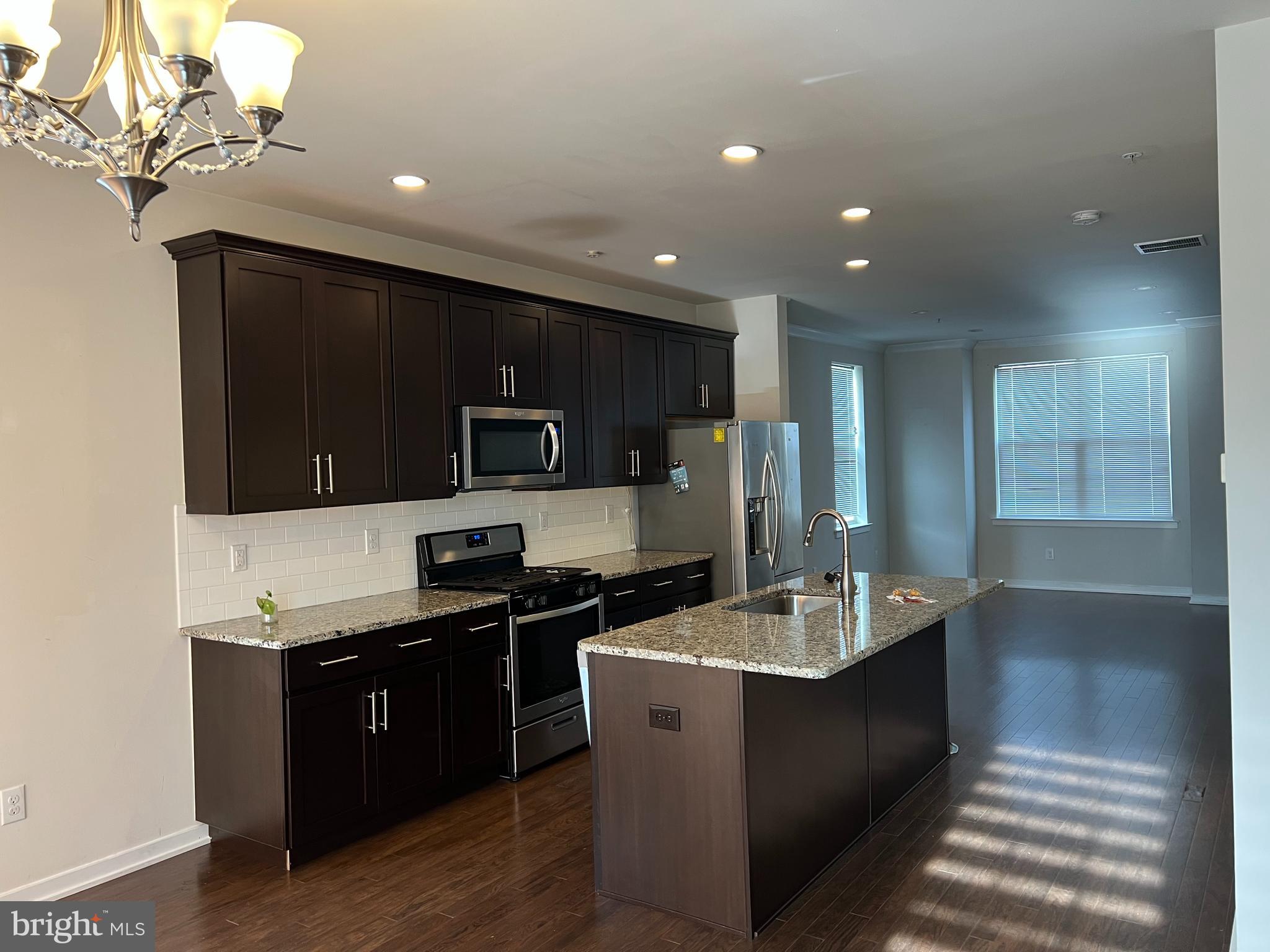 HATBORO STATION - Residential Lease