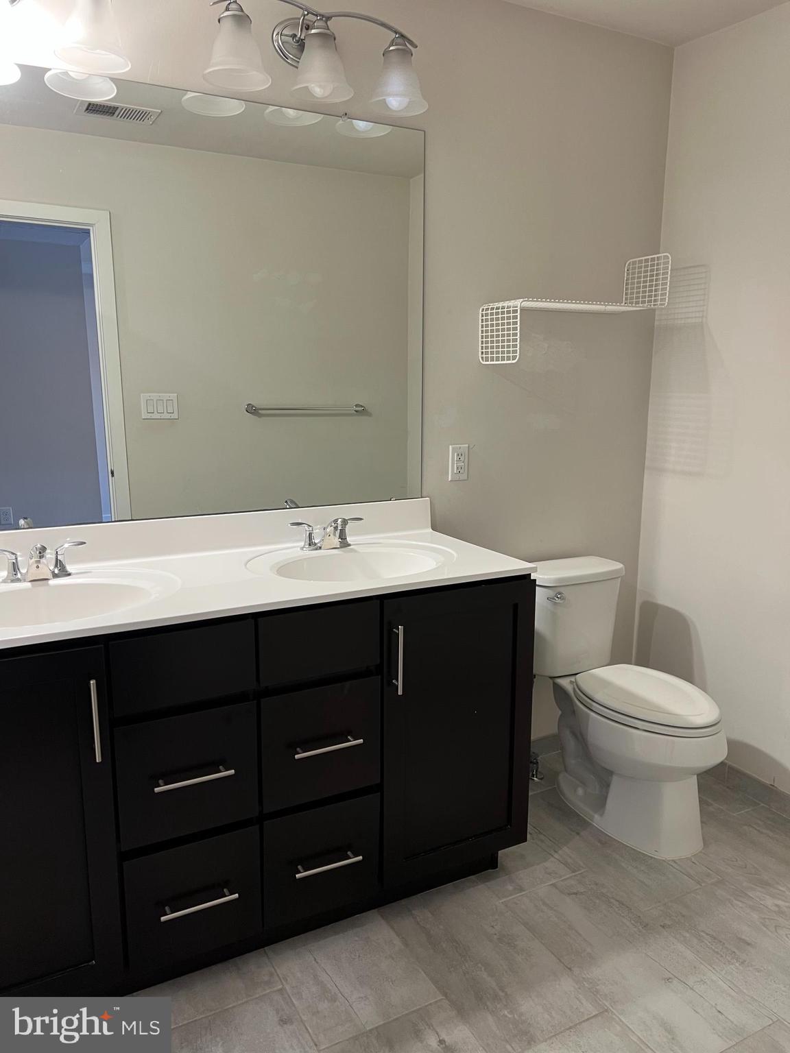 HATBORO STATION - Residential Lease