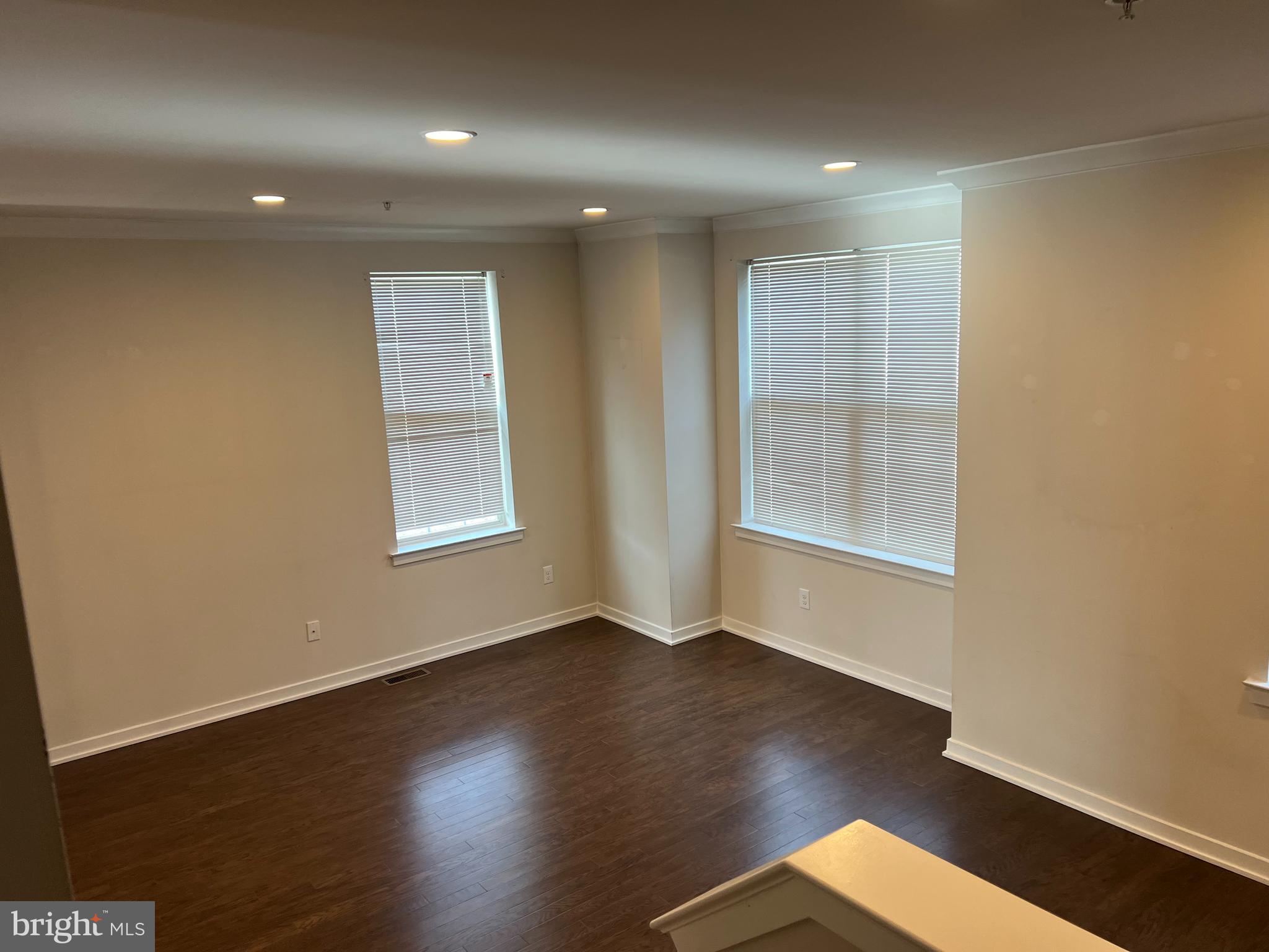 HATBORO STATION - Residential Lease