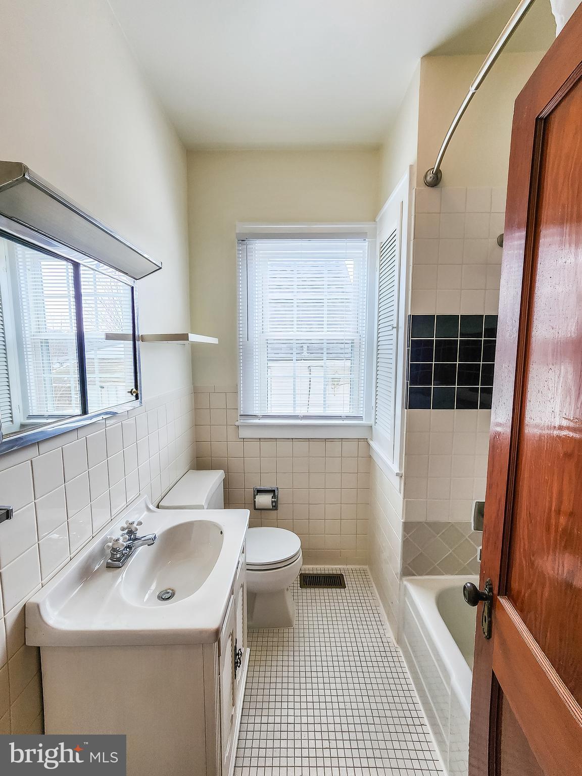 SOUTH END - Residential