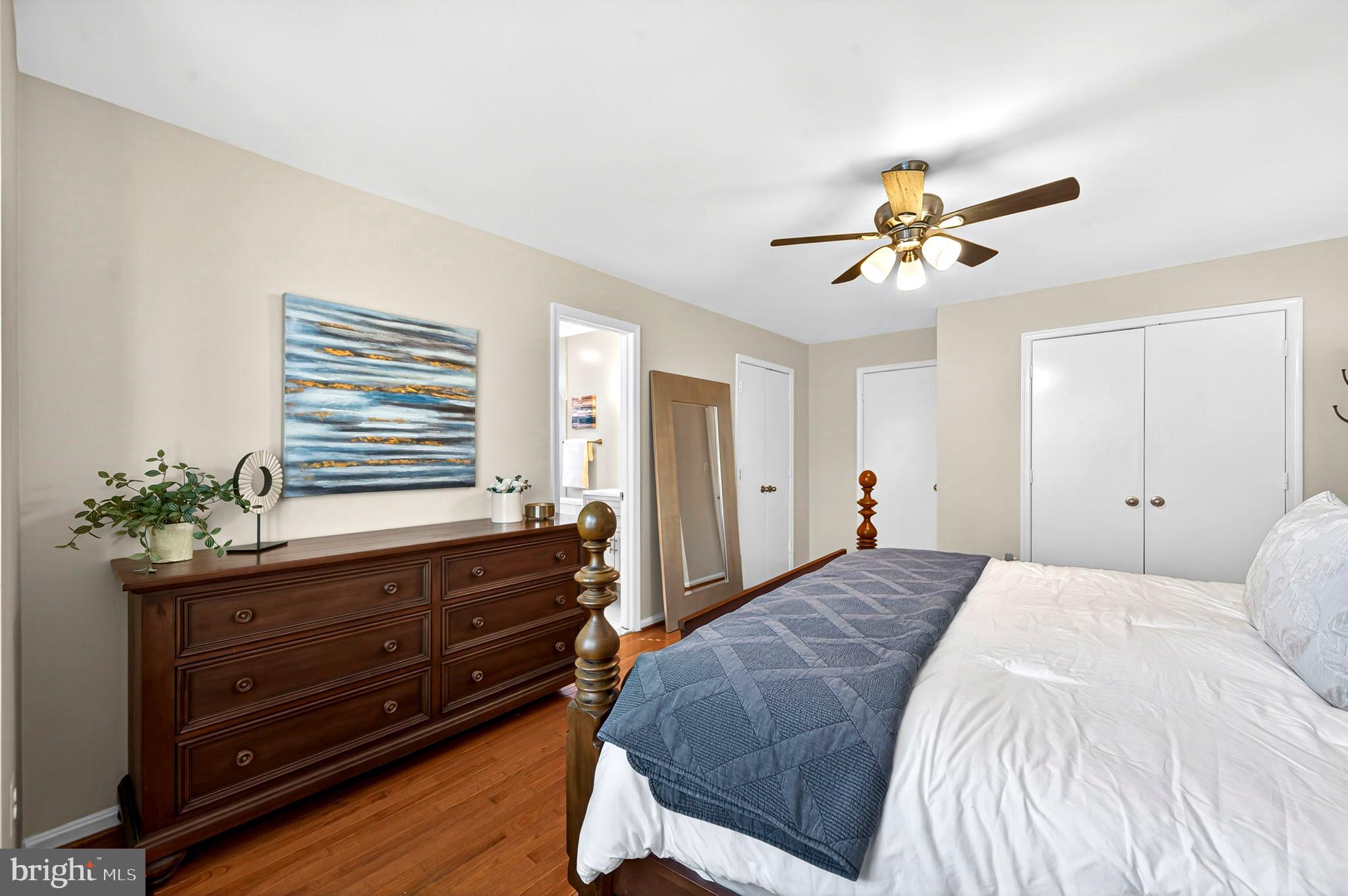 WESTMORELAND SQUARE - Residential