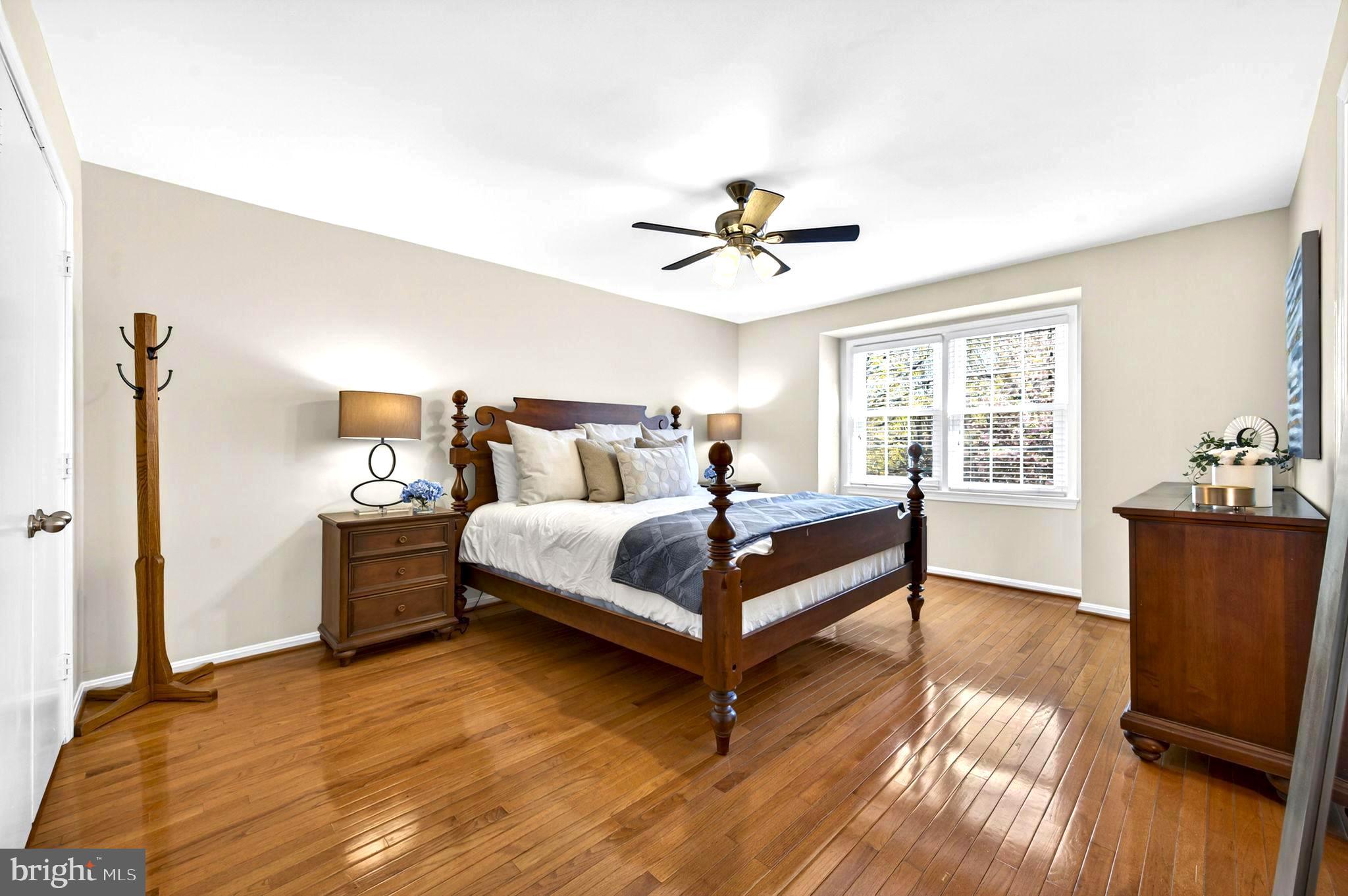 WESTMORELAND SQUARE - Residential