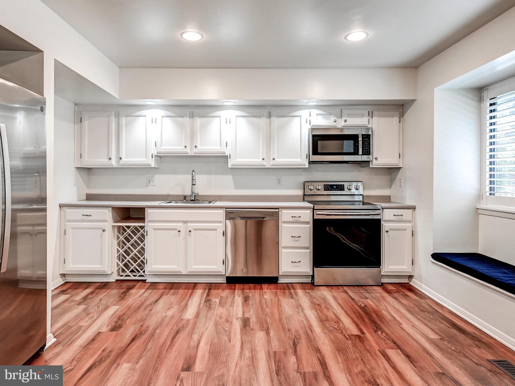 VALLEYWOOD AT FIVE FARMS - Residential Lease