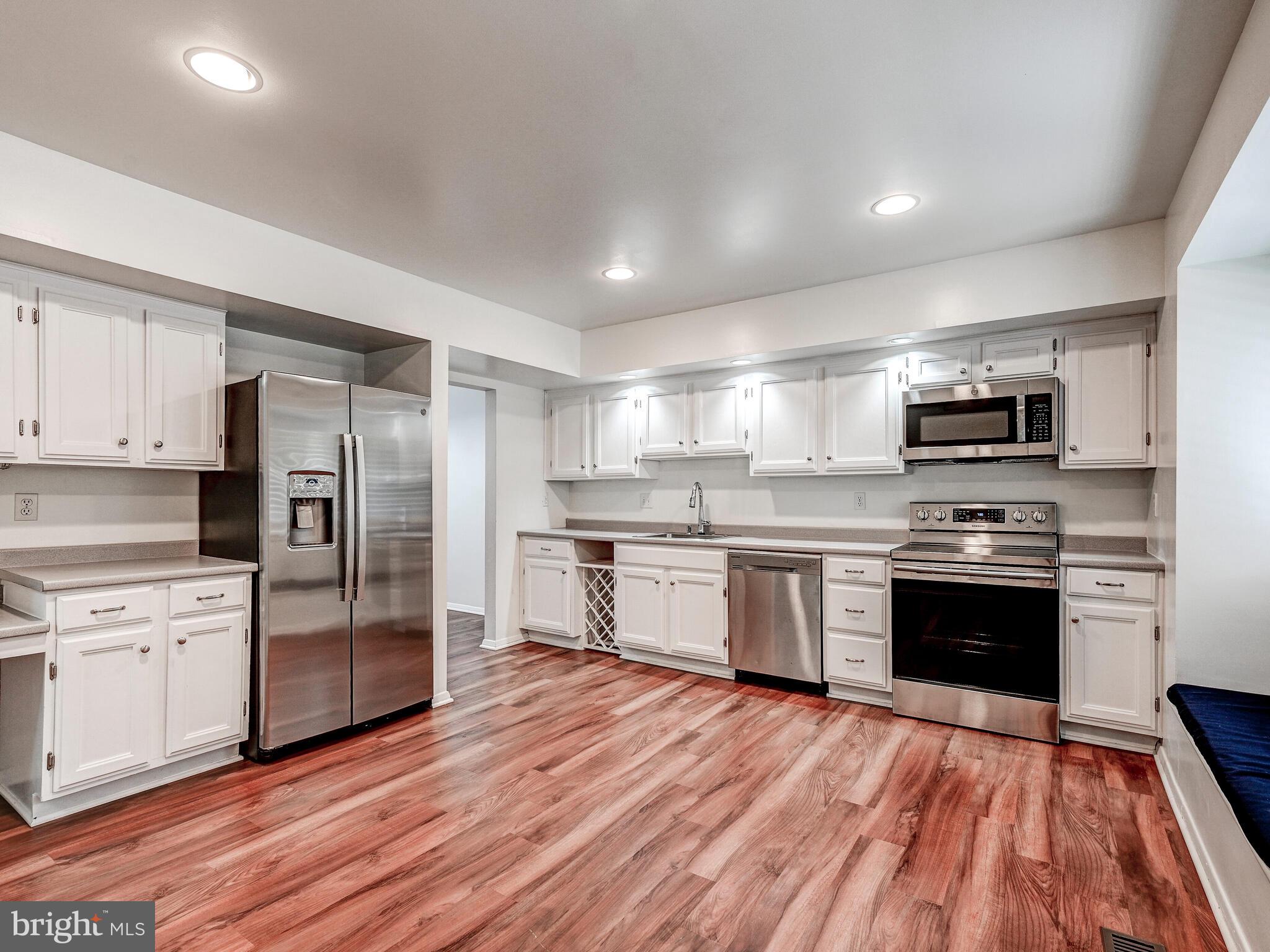 VALLEYWOOD AT FIVE FARMS - Residential Lease