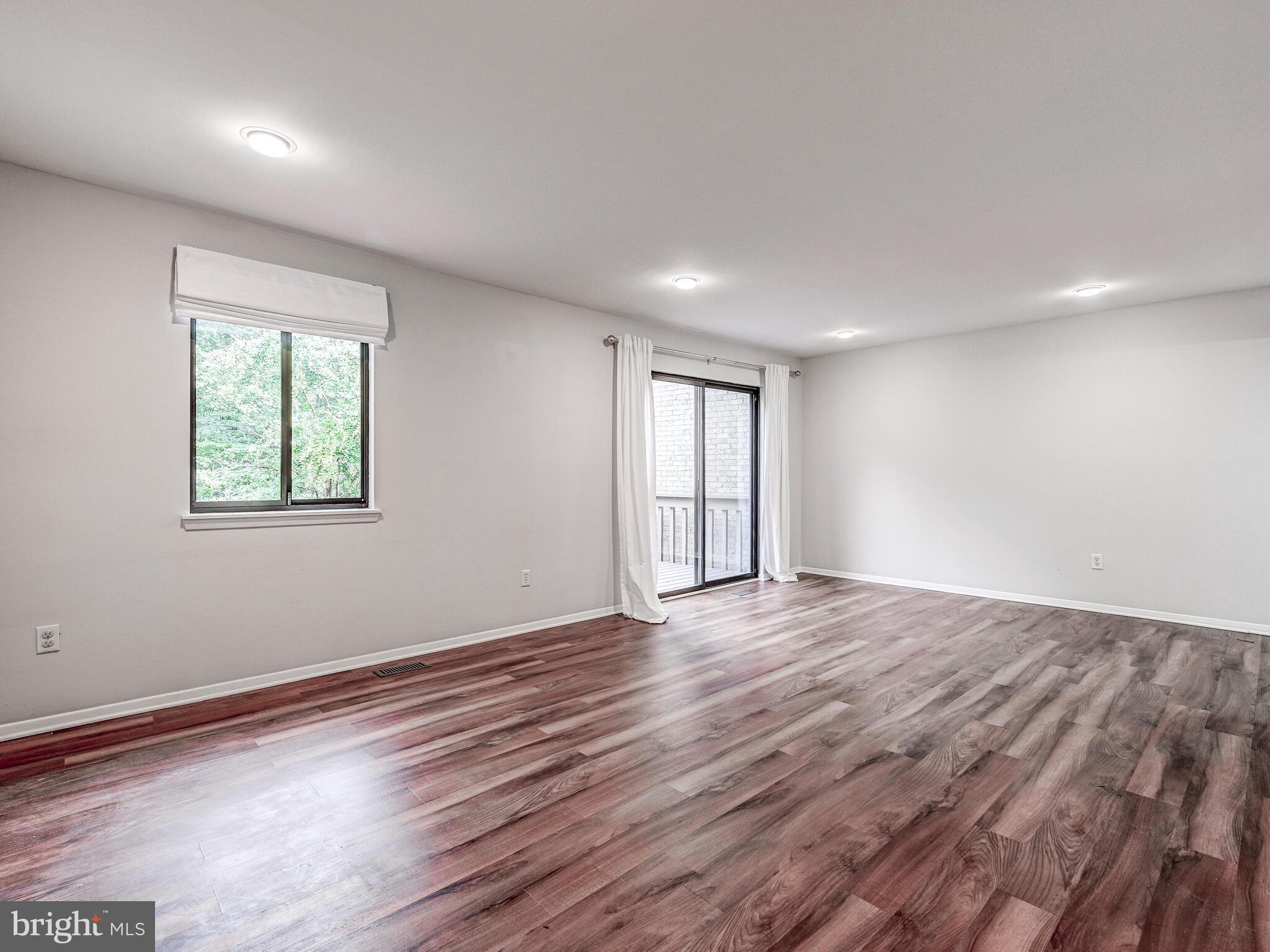 VALLEYWOOD AT FIVE FARMS - Residential Lease