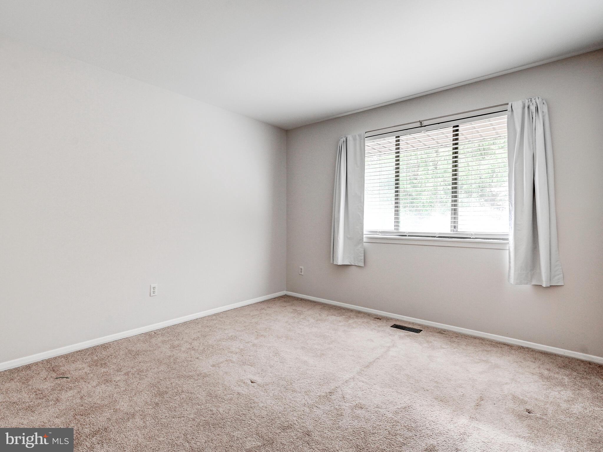 VALLEYWOOD AT FIVE FARMS - Residential Lease