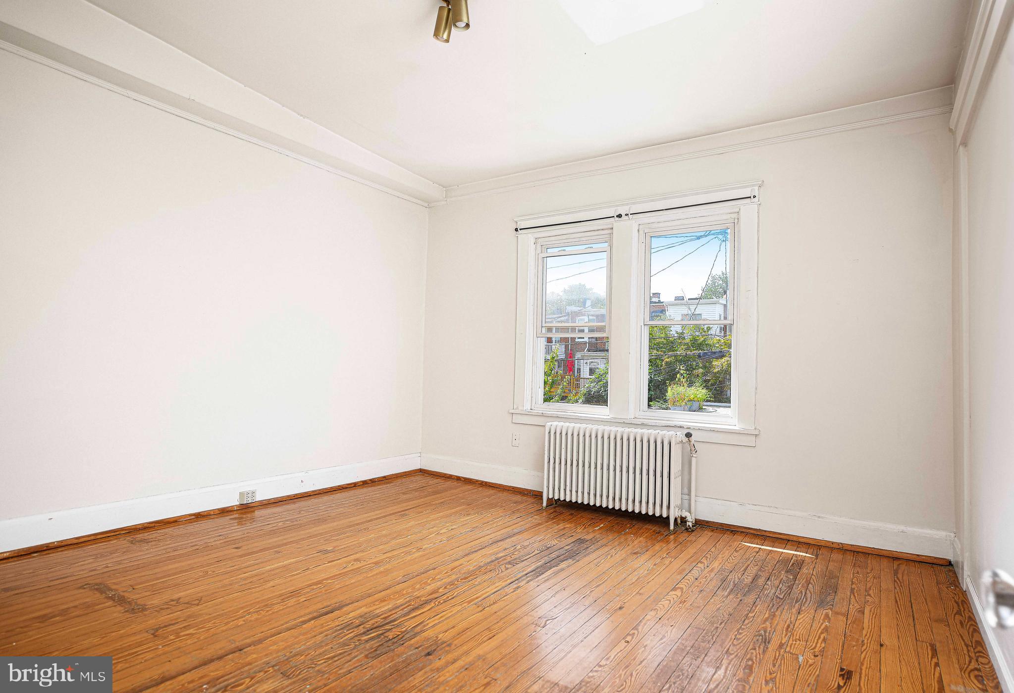 WYMAN PARK HAMPDEN - Residential