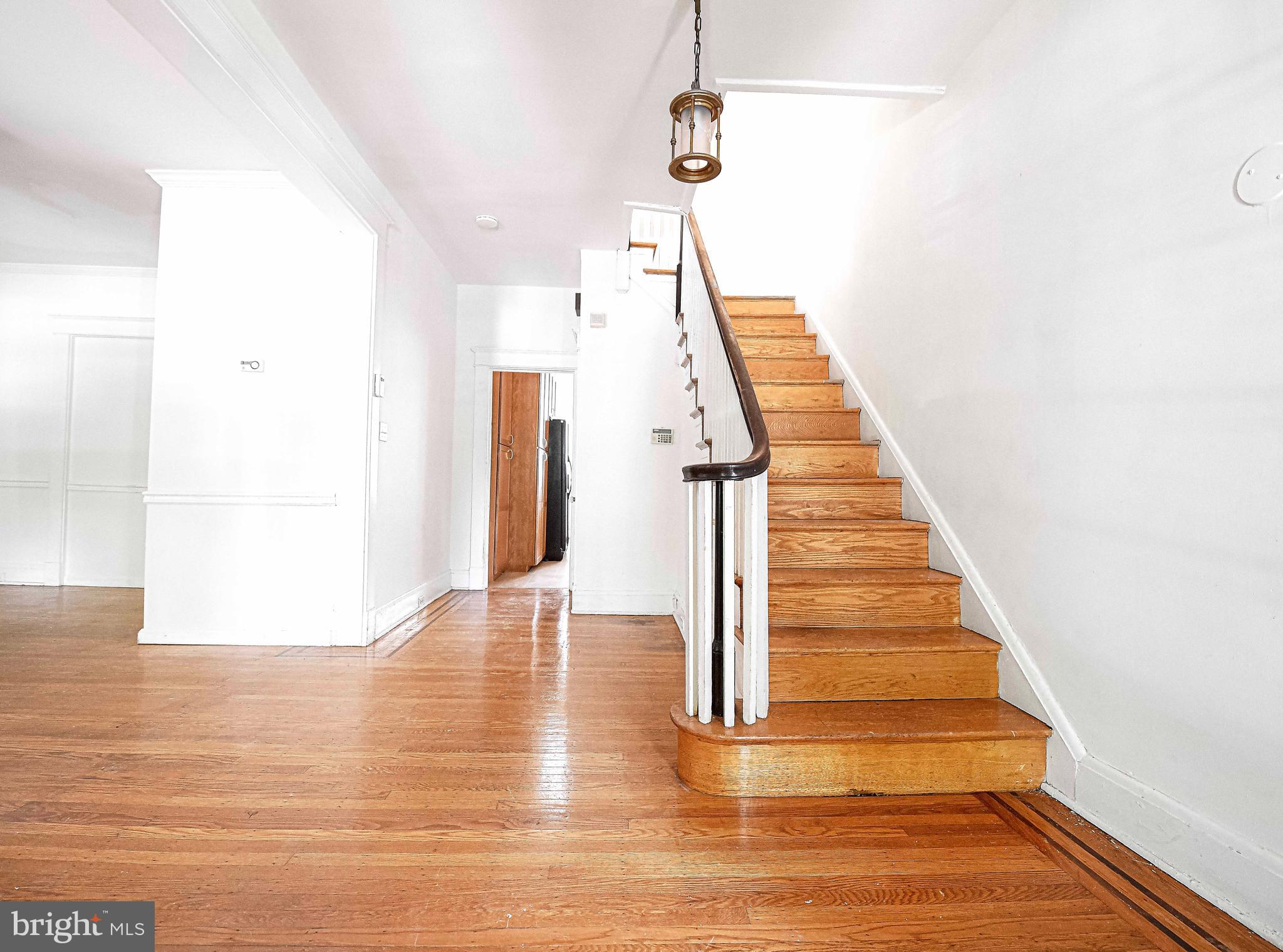 WYMAN PARK HAMPDEN - Residential