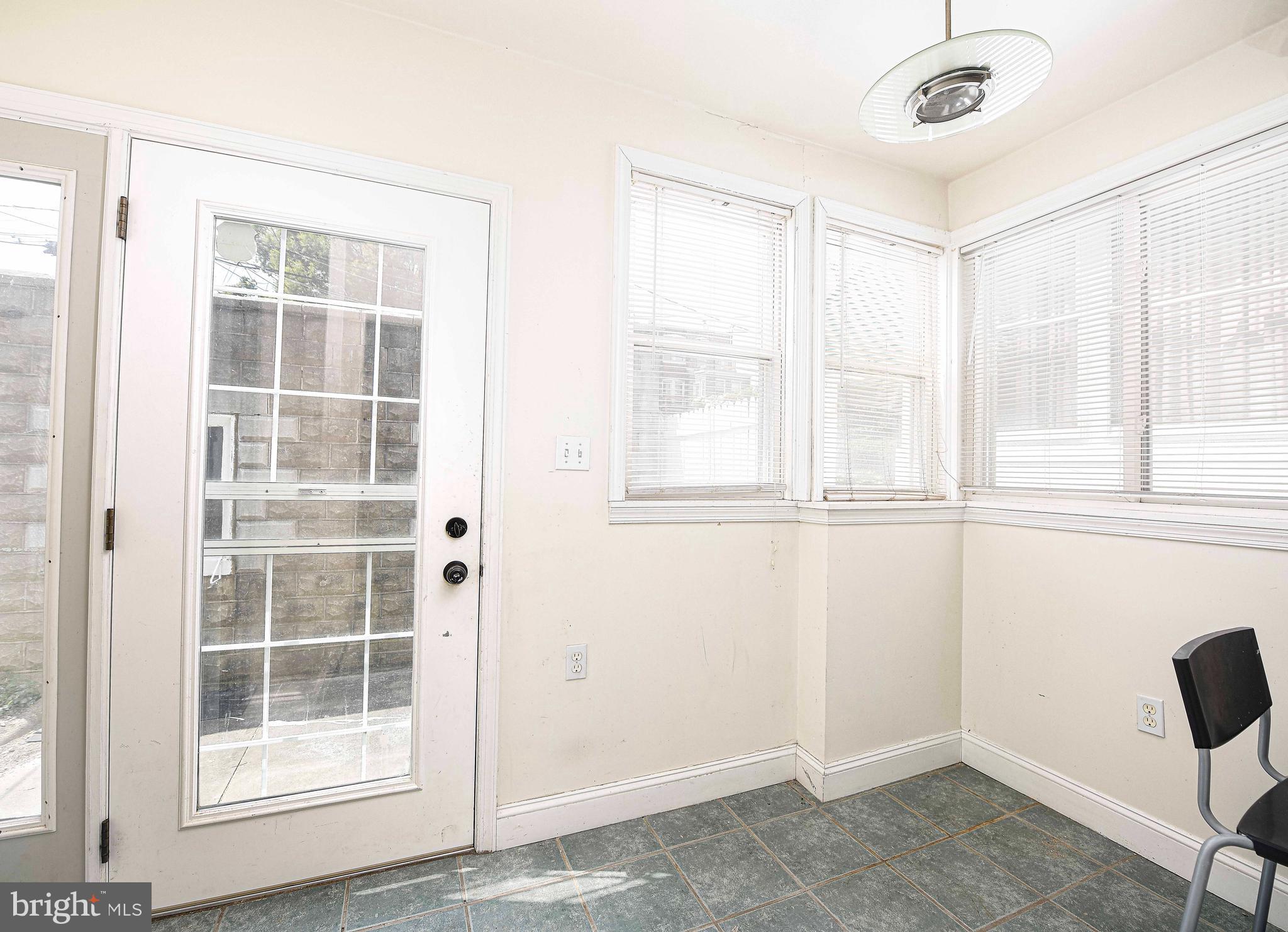 WYMAN PARK HAMPDEN - Residential