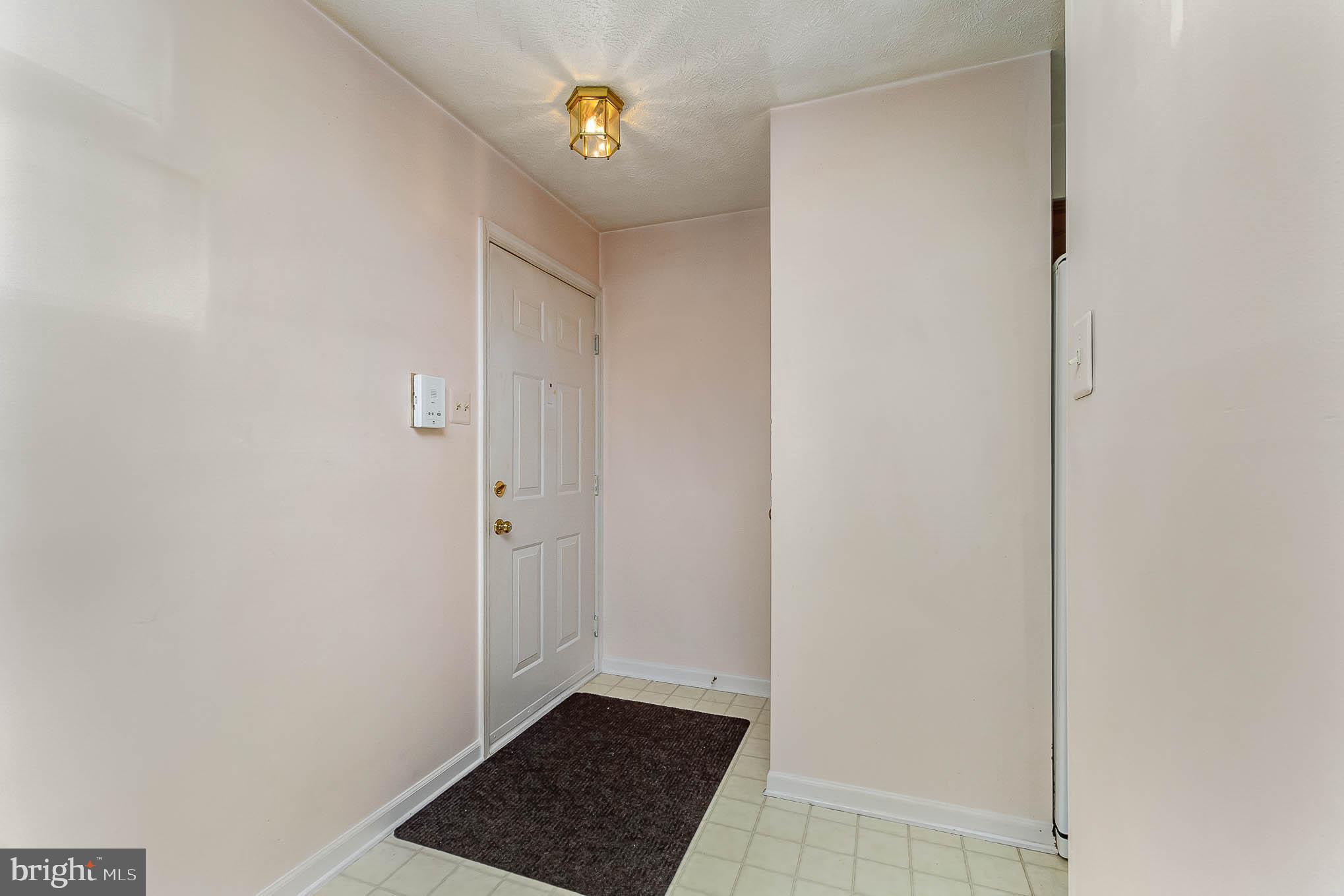 BRENTWOOD CONDO - Residential