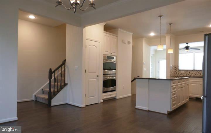 EASTGATE SQUARE - Residential Lease