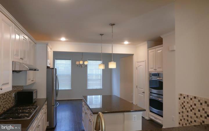 EASTGATE SQUARE - Residential Lease