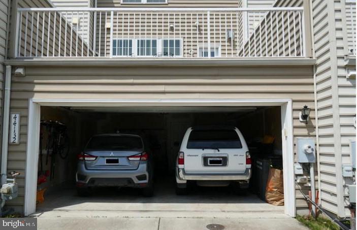 EASTGATE SQUARE - Residential Lease