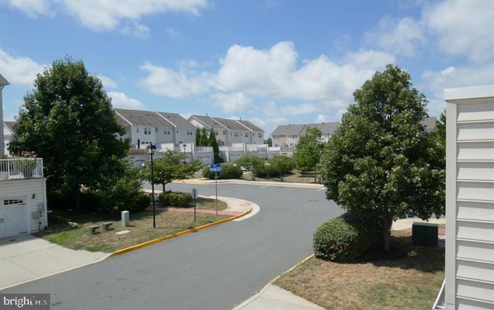 EASTGATE SQUARE - Residential Lease